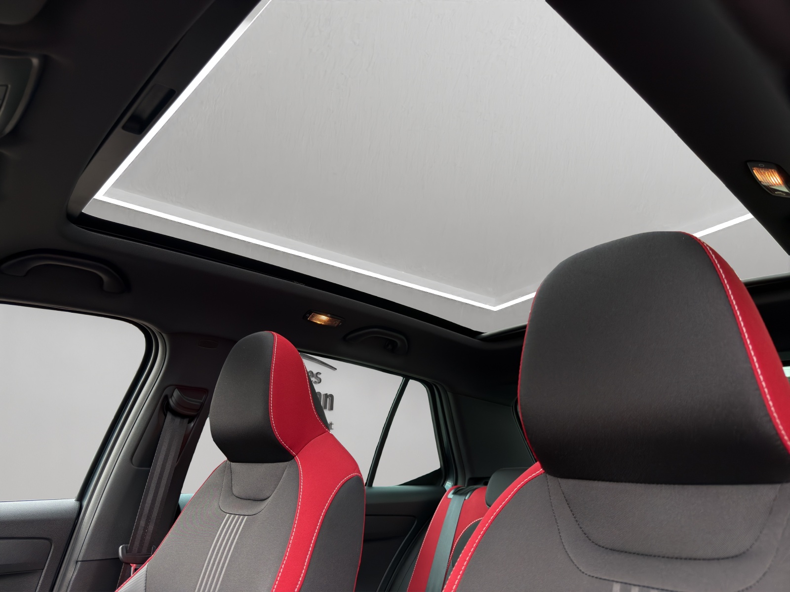 SKODA Fabia 1.0 TSI Monte Carlo-image-15