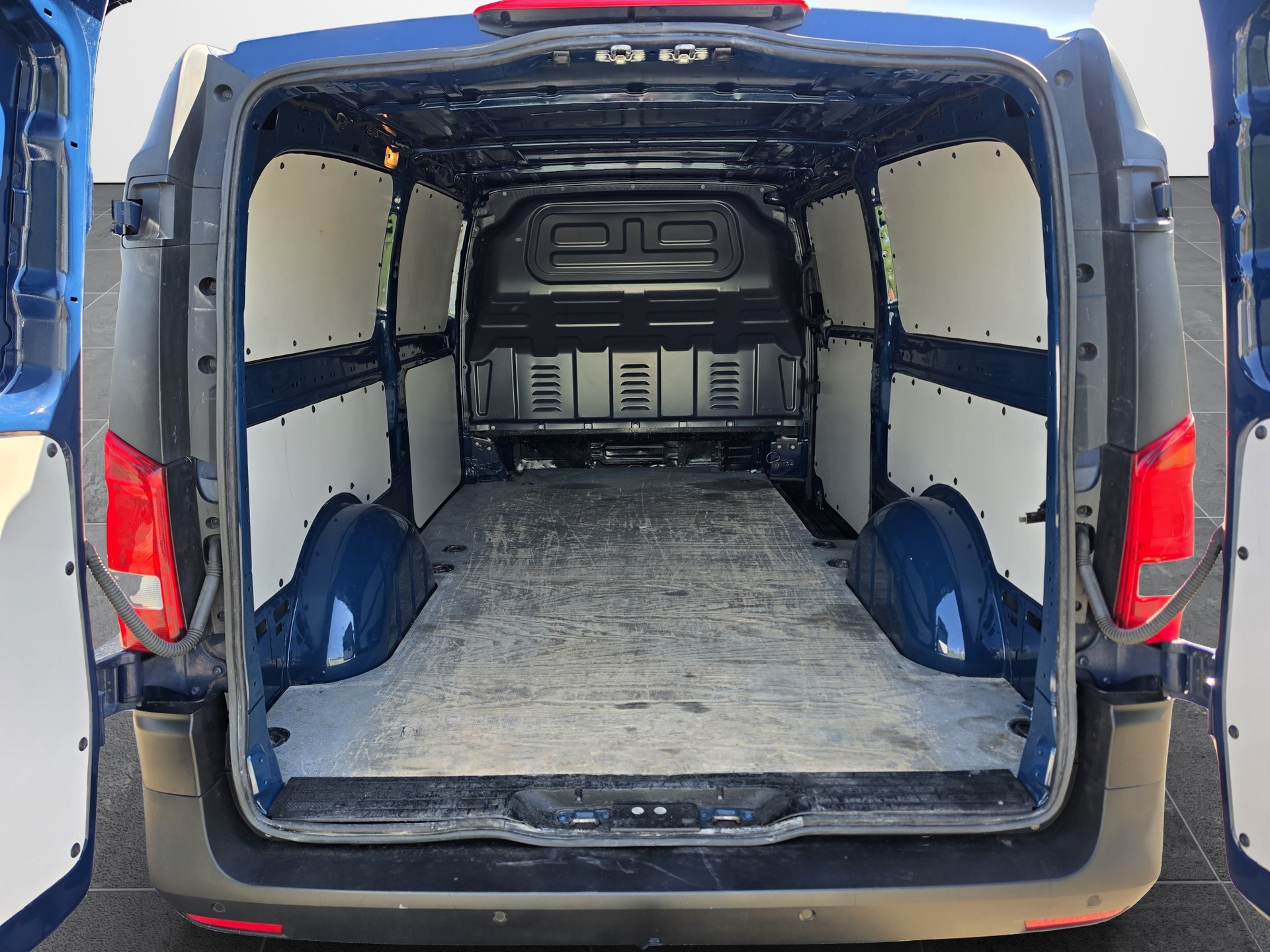 MERCEDES-BENZ Vito 116 CDI L 7G-Tronic Euro 5-image-7