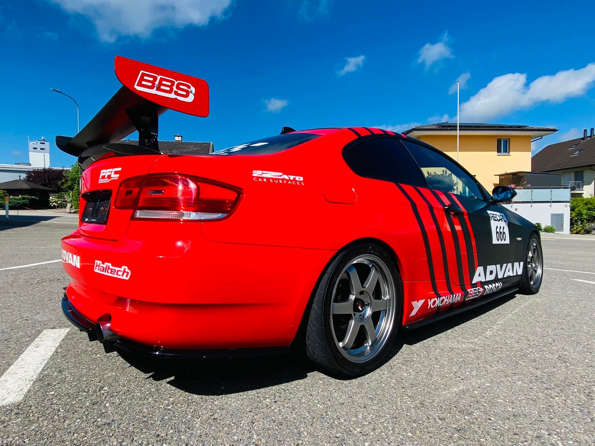 BMW 335i Club Sport-image-6