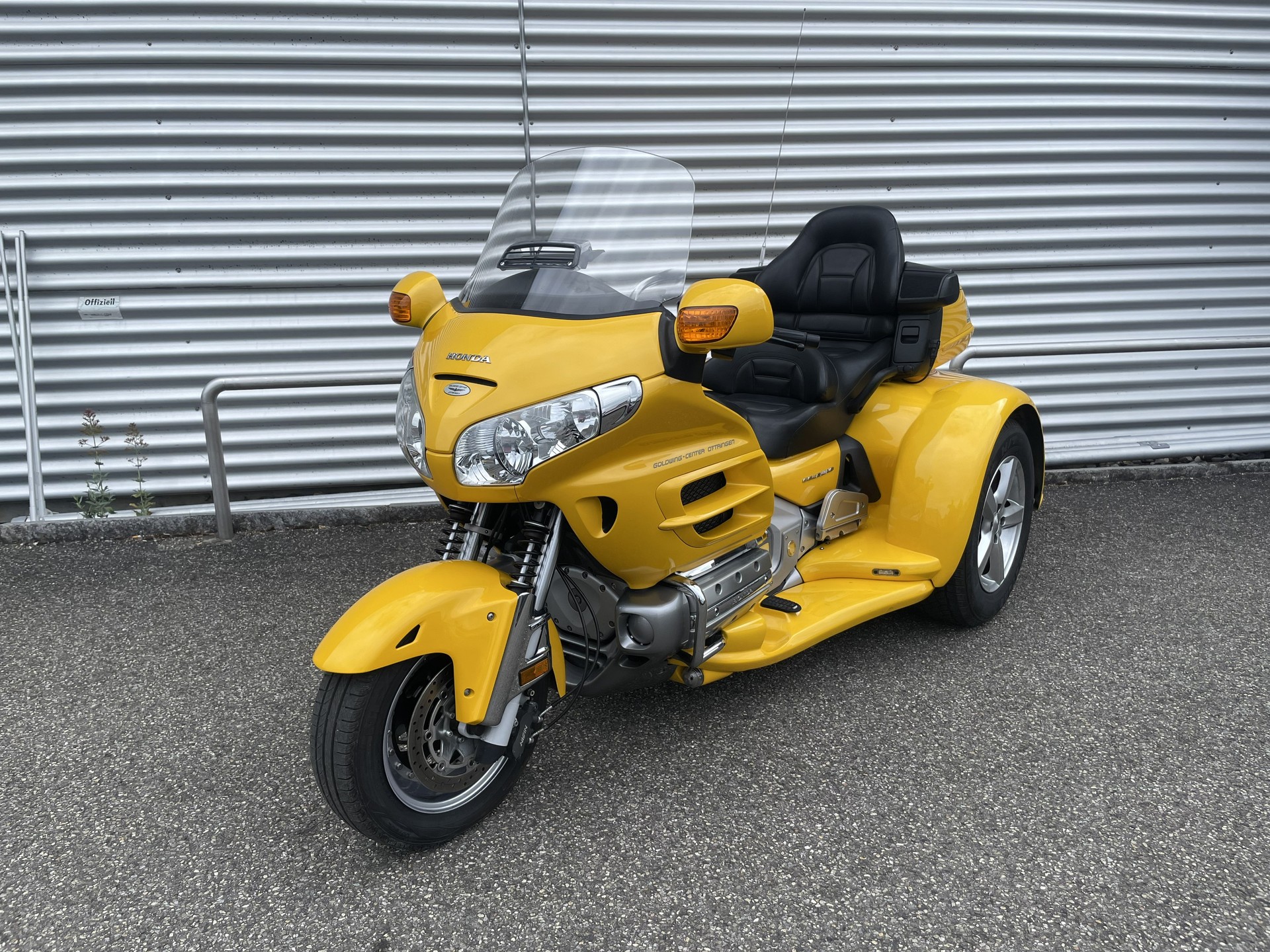 HONDA GL 1800 A Goldwing Luxury Edition-image-3