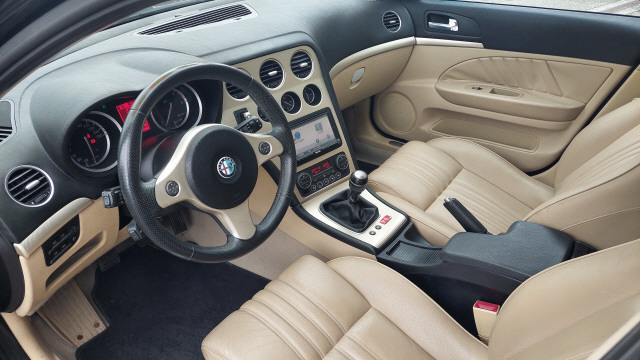 ALFA ROMEO 159 SW 2.4JTD Distinctive-image-7
