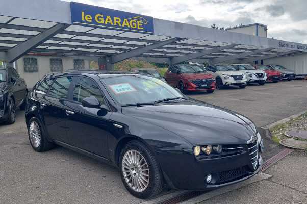 ALFA ROMEO 159 SW 2.4JTD Distinctive-image-4