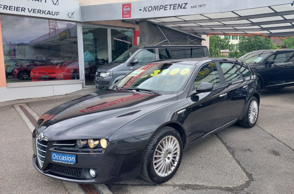 ALFA ROMEO 159 SW 2.4JTD Distinctive-image-0