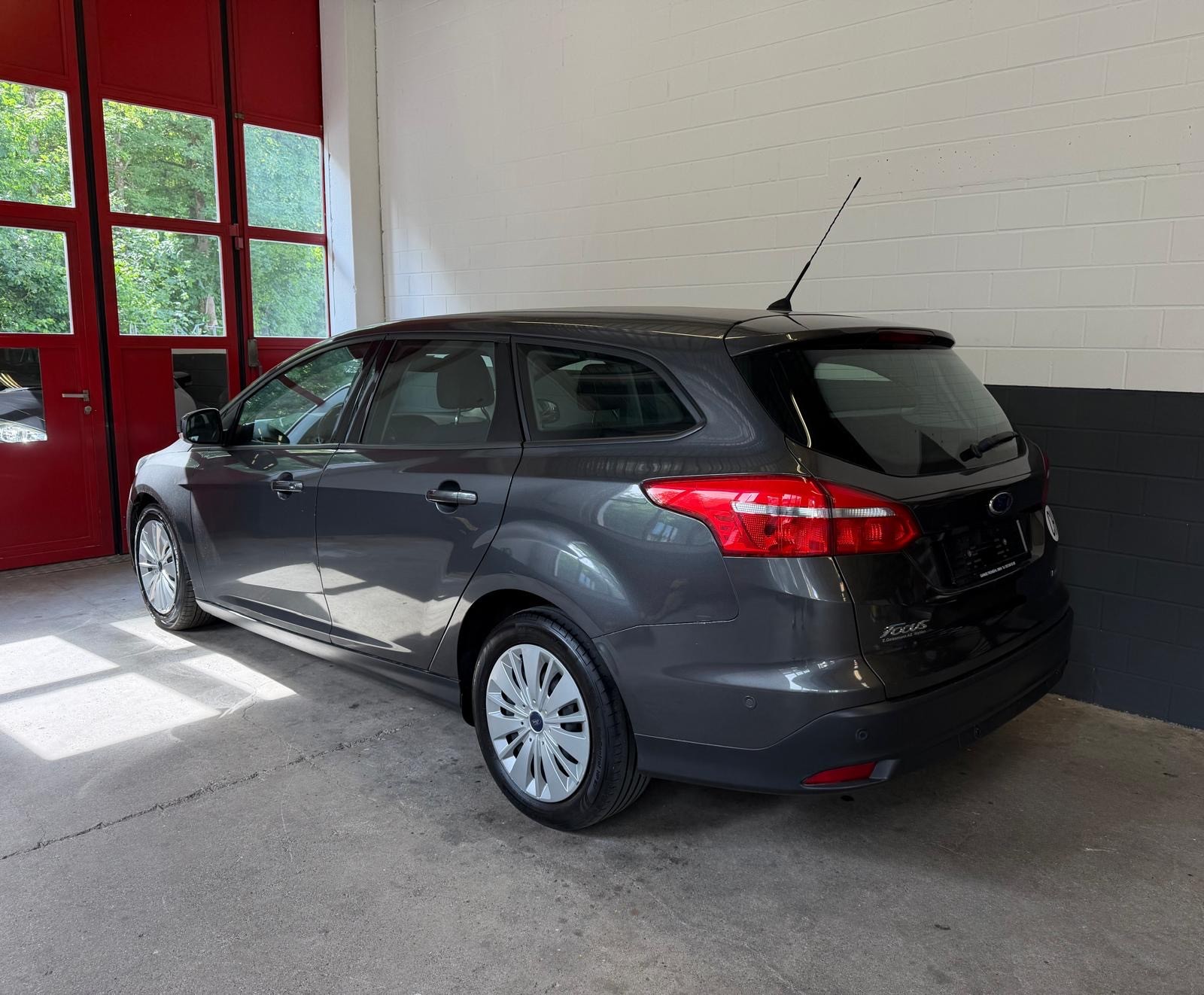 FORD Focus 1.5 SCTi Titanium Automatic //NEU AB MFK!-image-5
