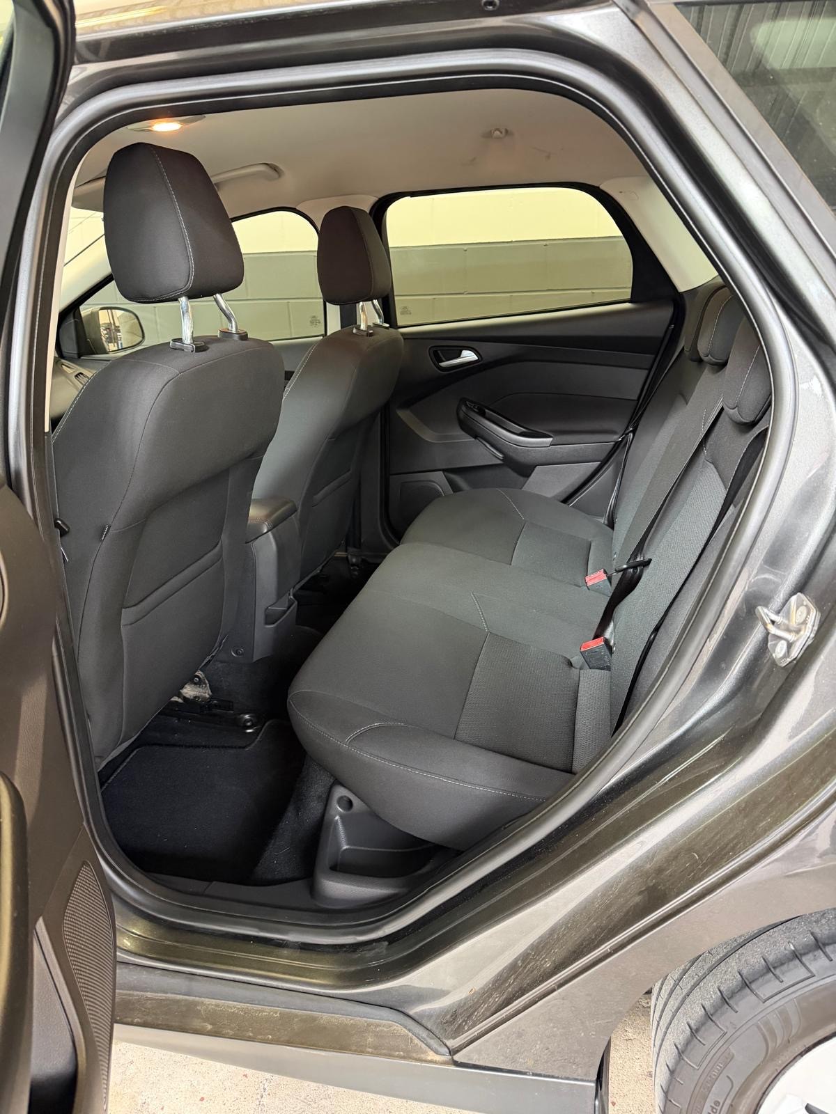 FORD Focus 1.5 SCTi Titanium Automatic //NEU AB MFK!-image-12