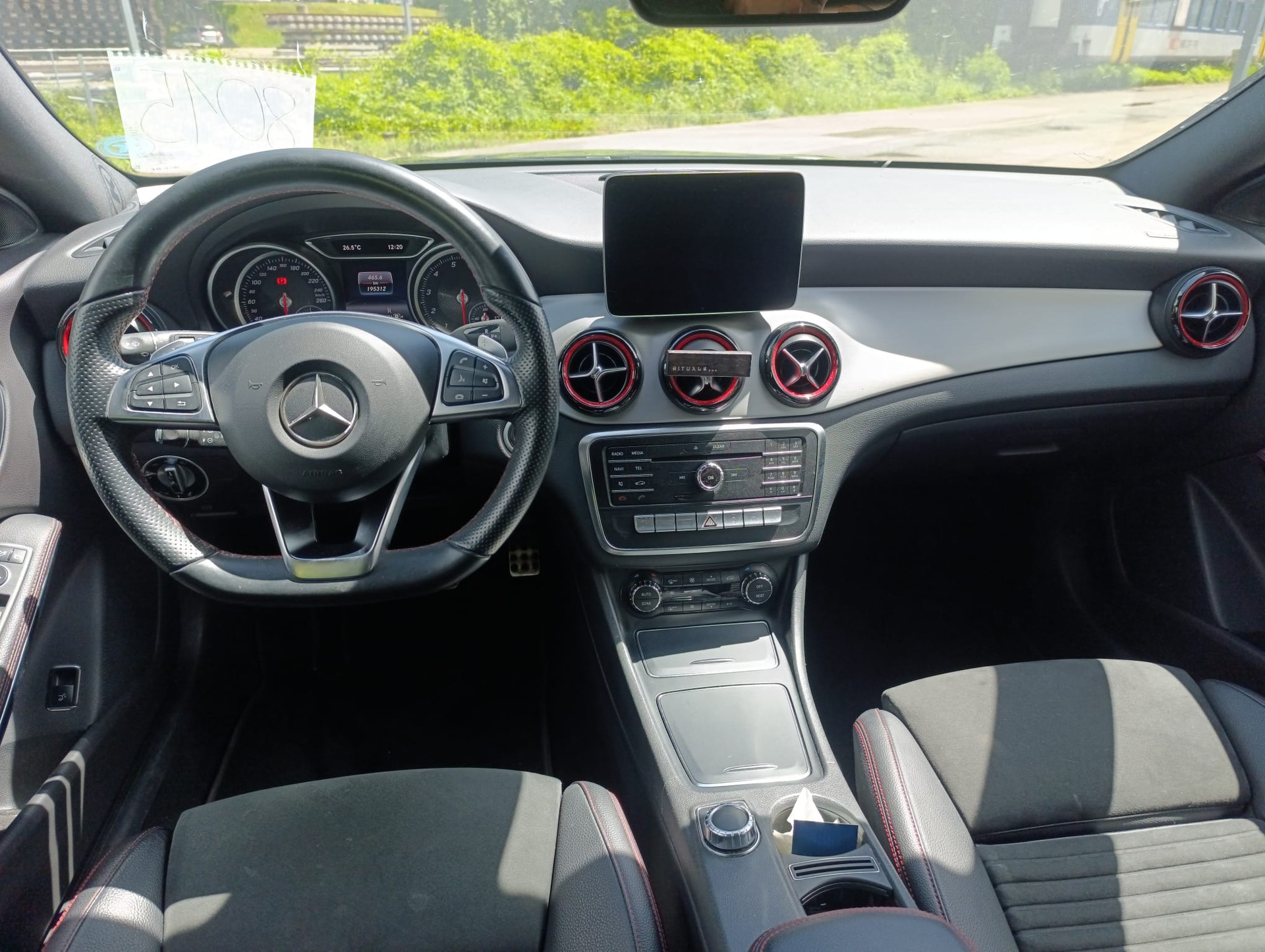 MERCEDES-BENZ CLA Shooting Brake 250 Sport 4Matic 7G-DCT-image-6