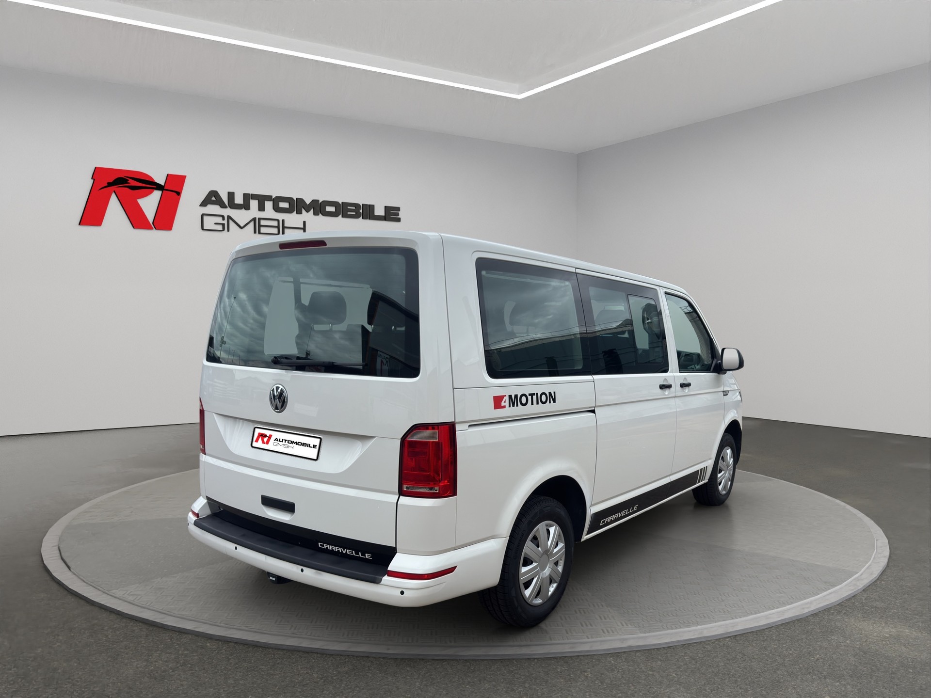 VW T6 2.0 TDI 4Motion Caravelle-showroom-element-3