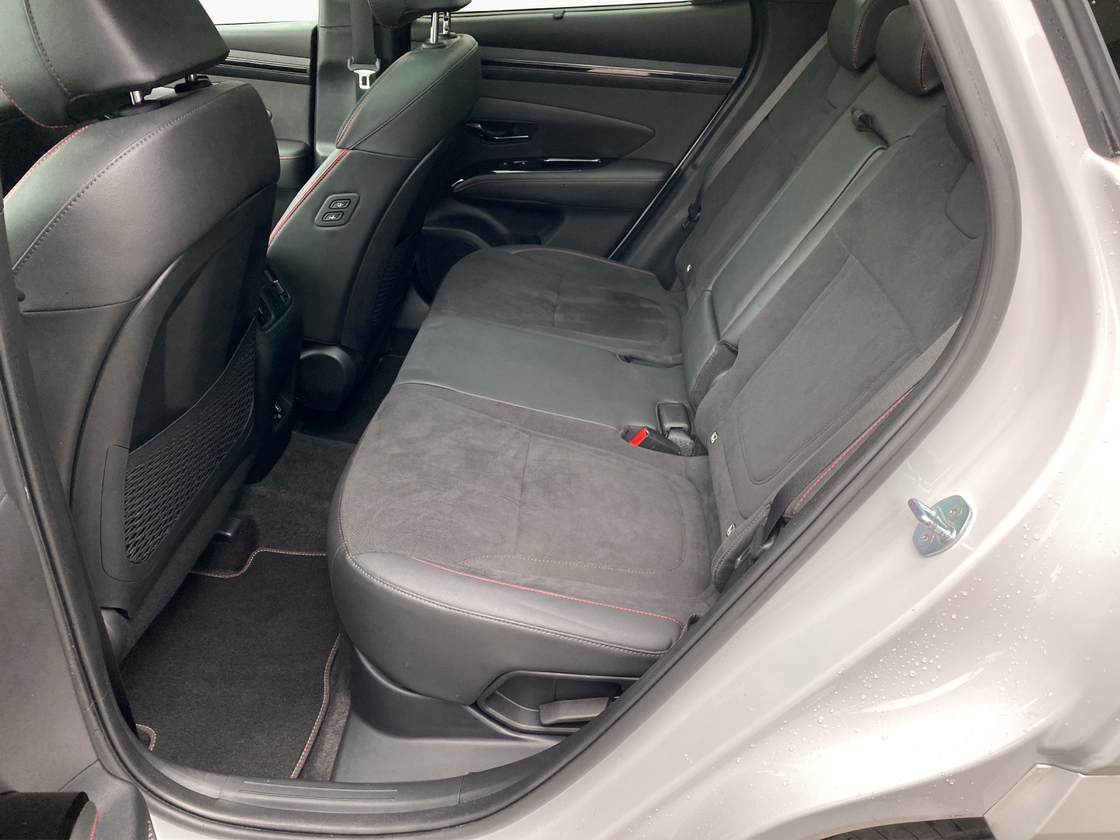 HYUNDAI Tucson 1.6 T-GDi HEV N-Line LUX.pack 4WD-image-10
