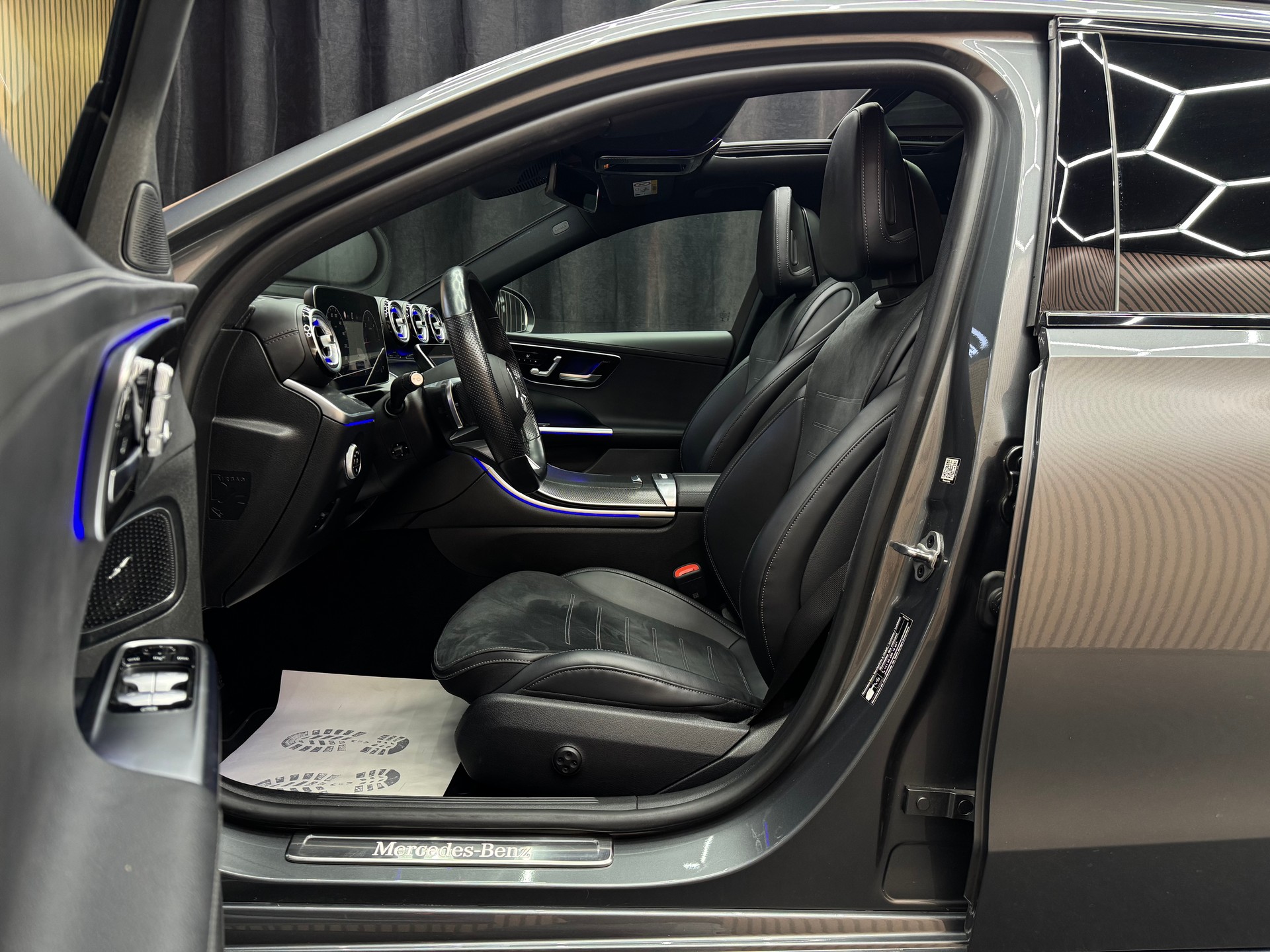 MERCEDES-BENZ C 220 d AMG Line 4matic Kombi | 1 Jahr Garantie | Panorama | *ab CHF 299.-/ Monat*-image-10