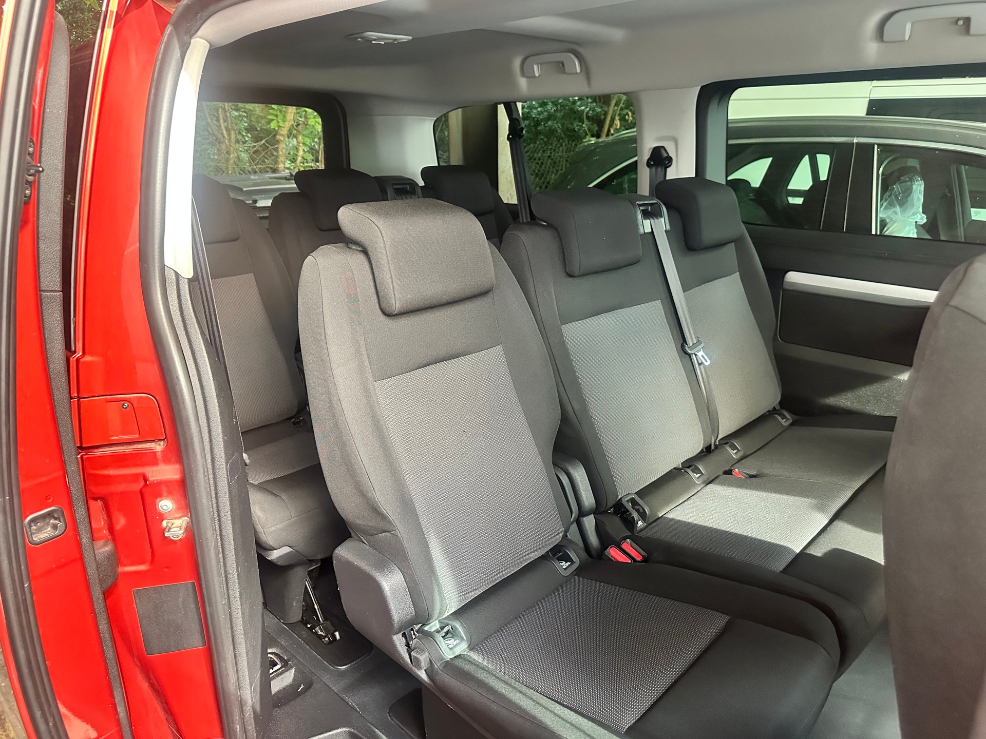 CITROEN Spacetourer EO 2.0 BlueHDi Business XL EAT8-image-6