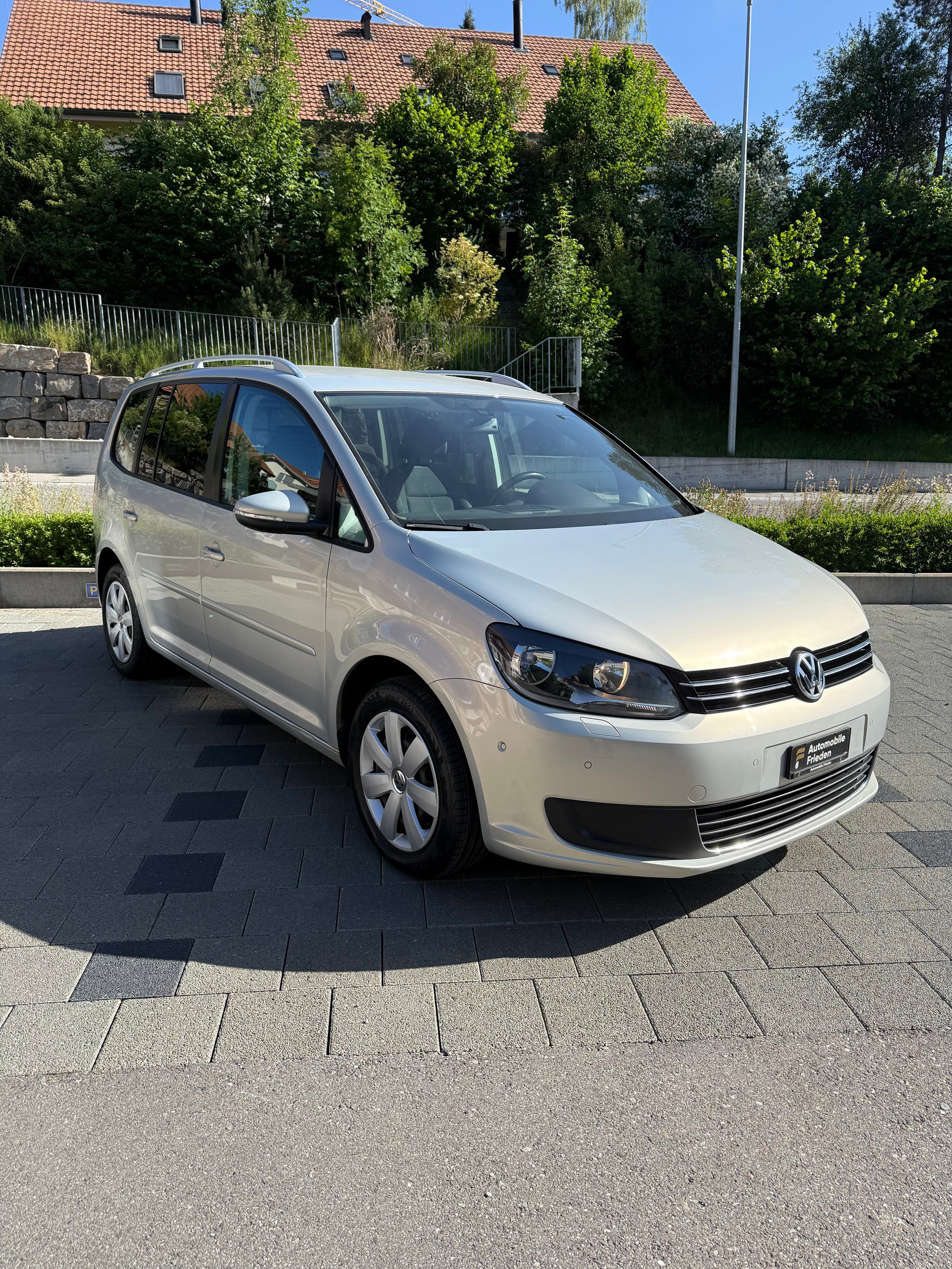 VW Touran 1.6 TDI Comfortline DSG-image-0