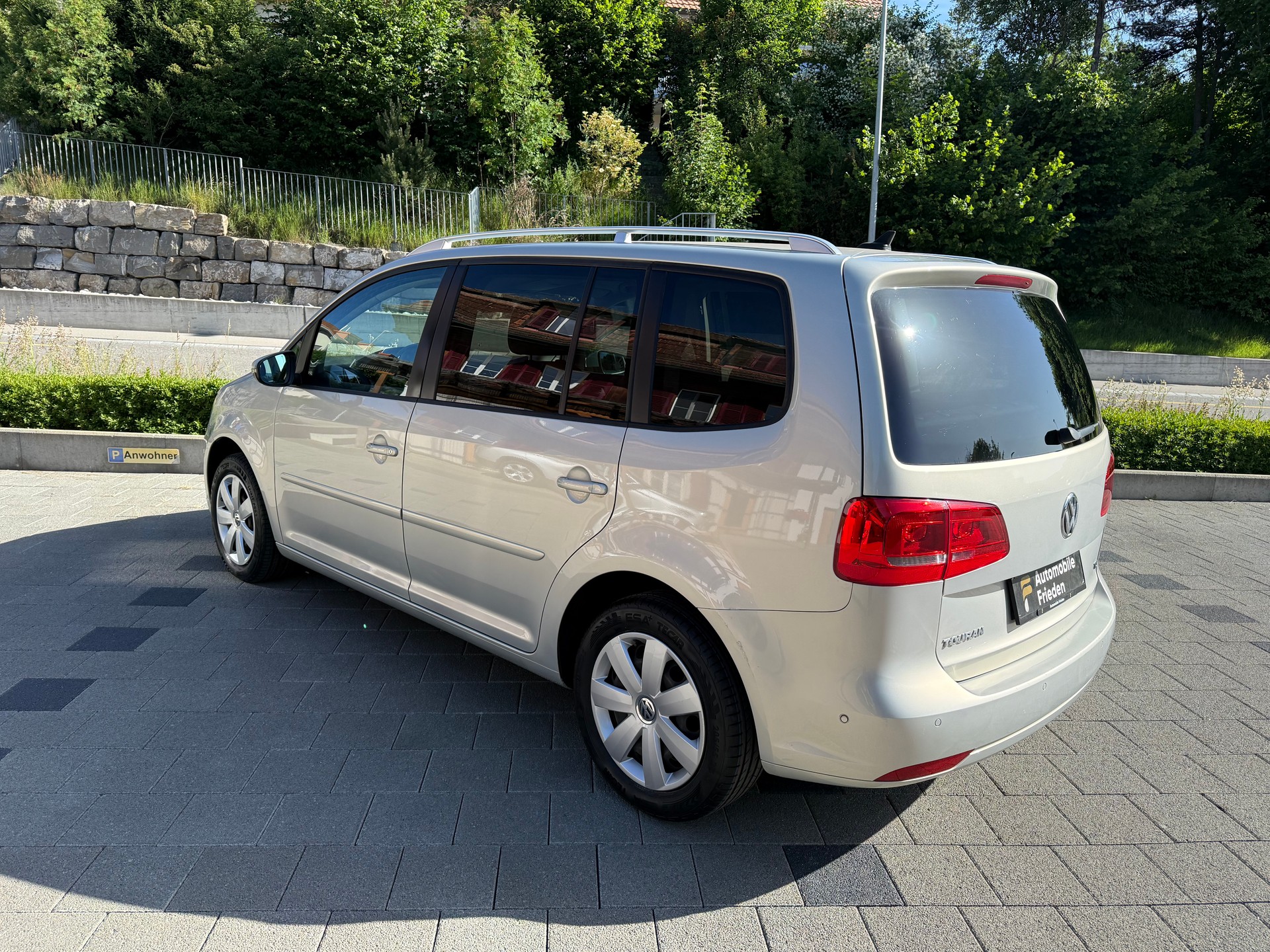 VW Touran 1.6 TDI Comfortline DSG-image-4