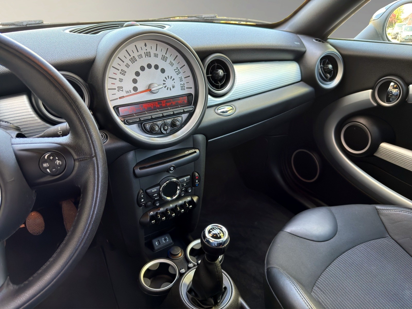 MINI Coupé R58 1.6i Cooper-image-12