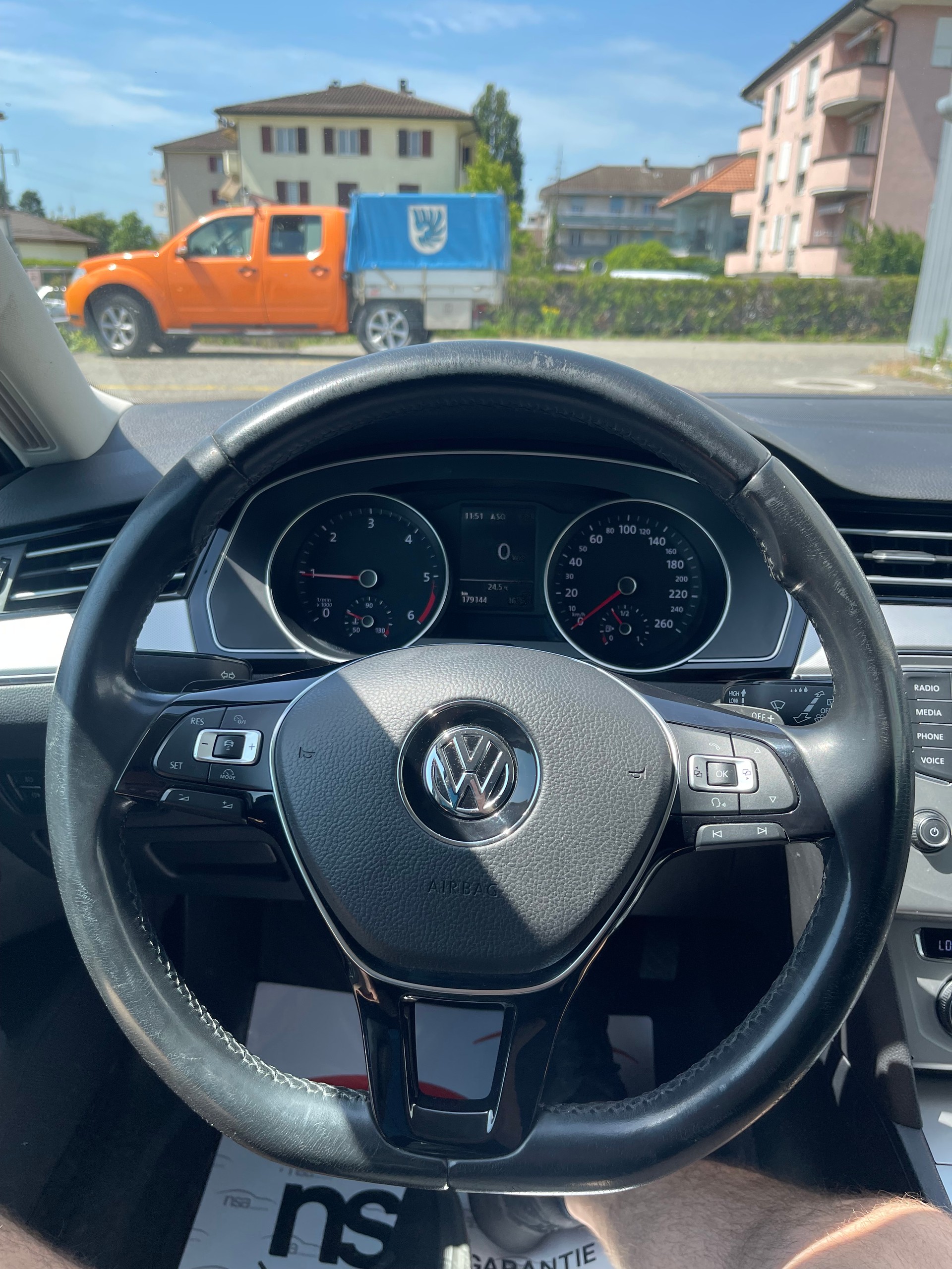 VW Passat Variant 2.0 TDI BMT Comfortline DSG 4Motion-image-15