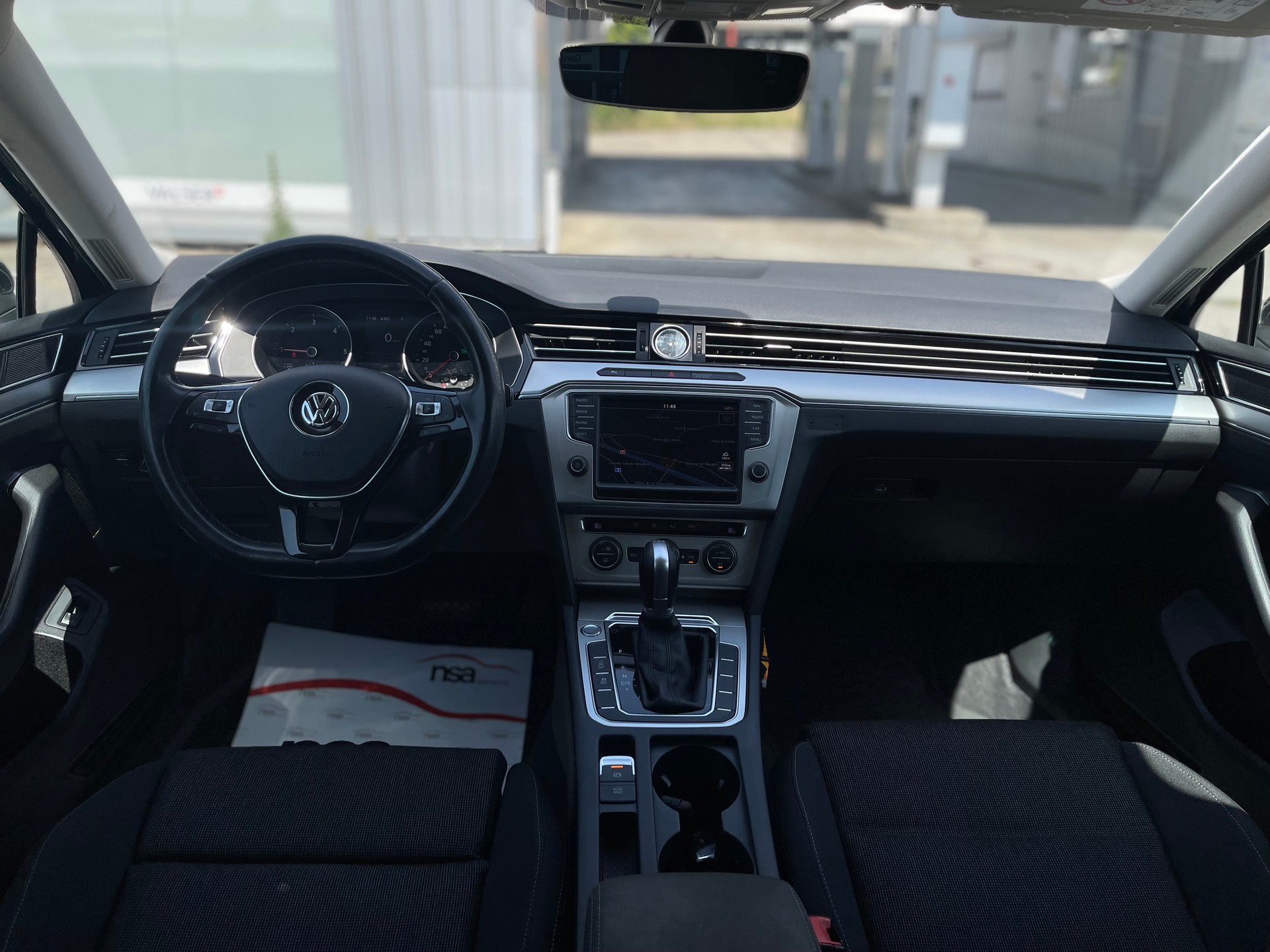 VW Passat Variant 2.0 TDI BMT Comfortline DSG 4Motion-image-11