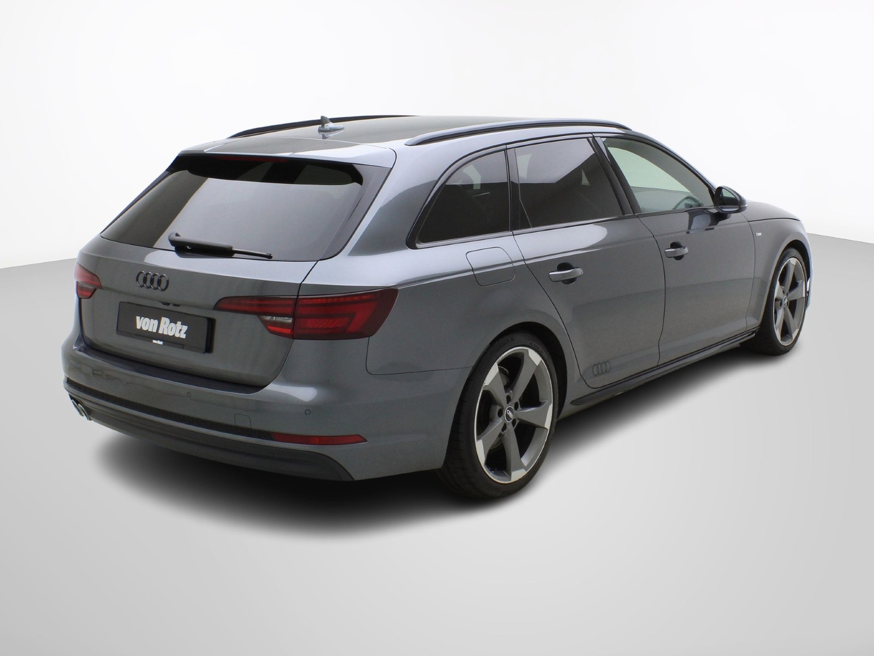 AUDI A4 Avant 2.0 TDI S line quattro S-Tronic-image-4