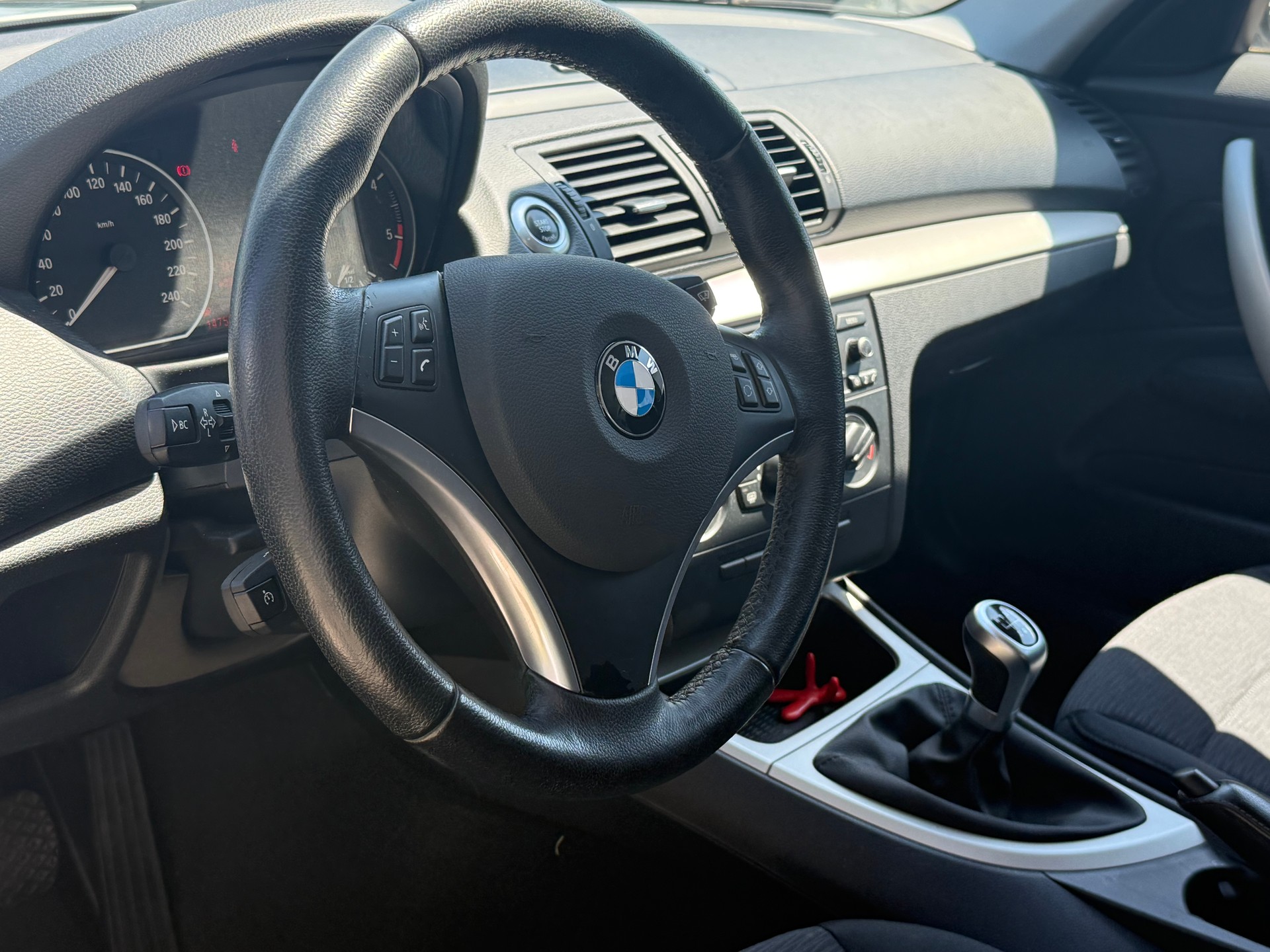 BMW 116d-image-1