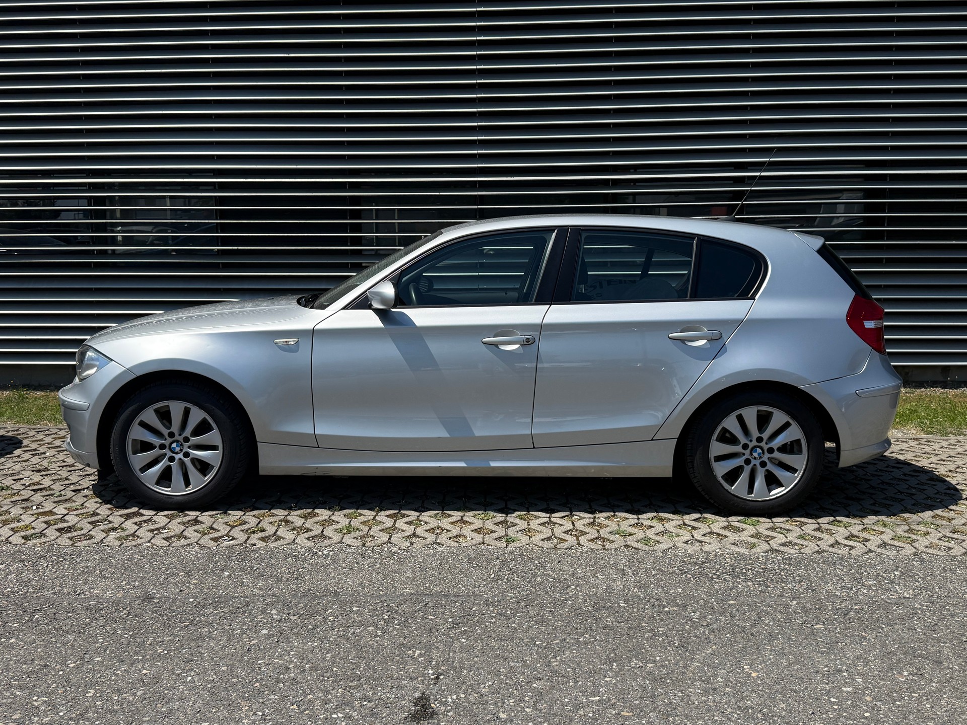 BMW 116d-image-3