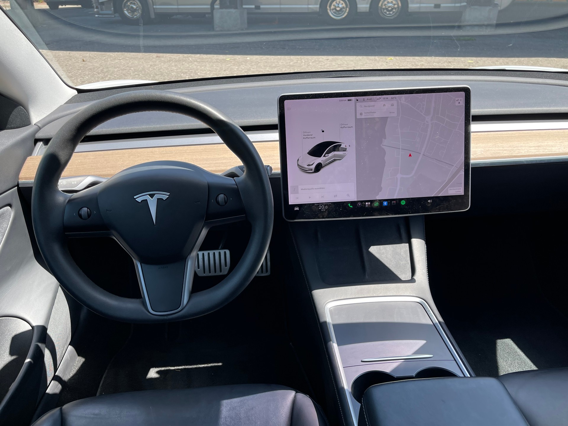 TESLA Model 3 Performance Dual Motor AWD-image-9