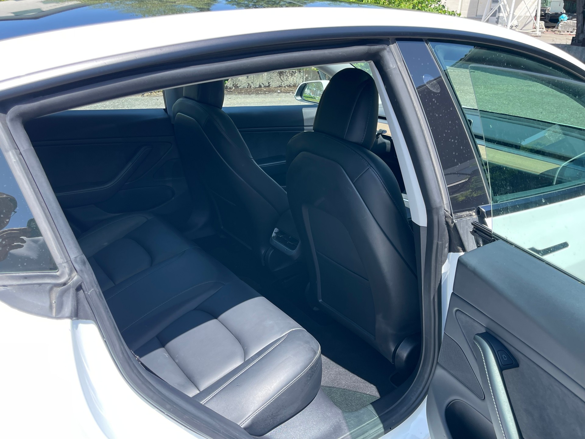 TESLA Model 3 Performance Dual Motor AWD-image-11