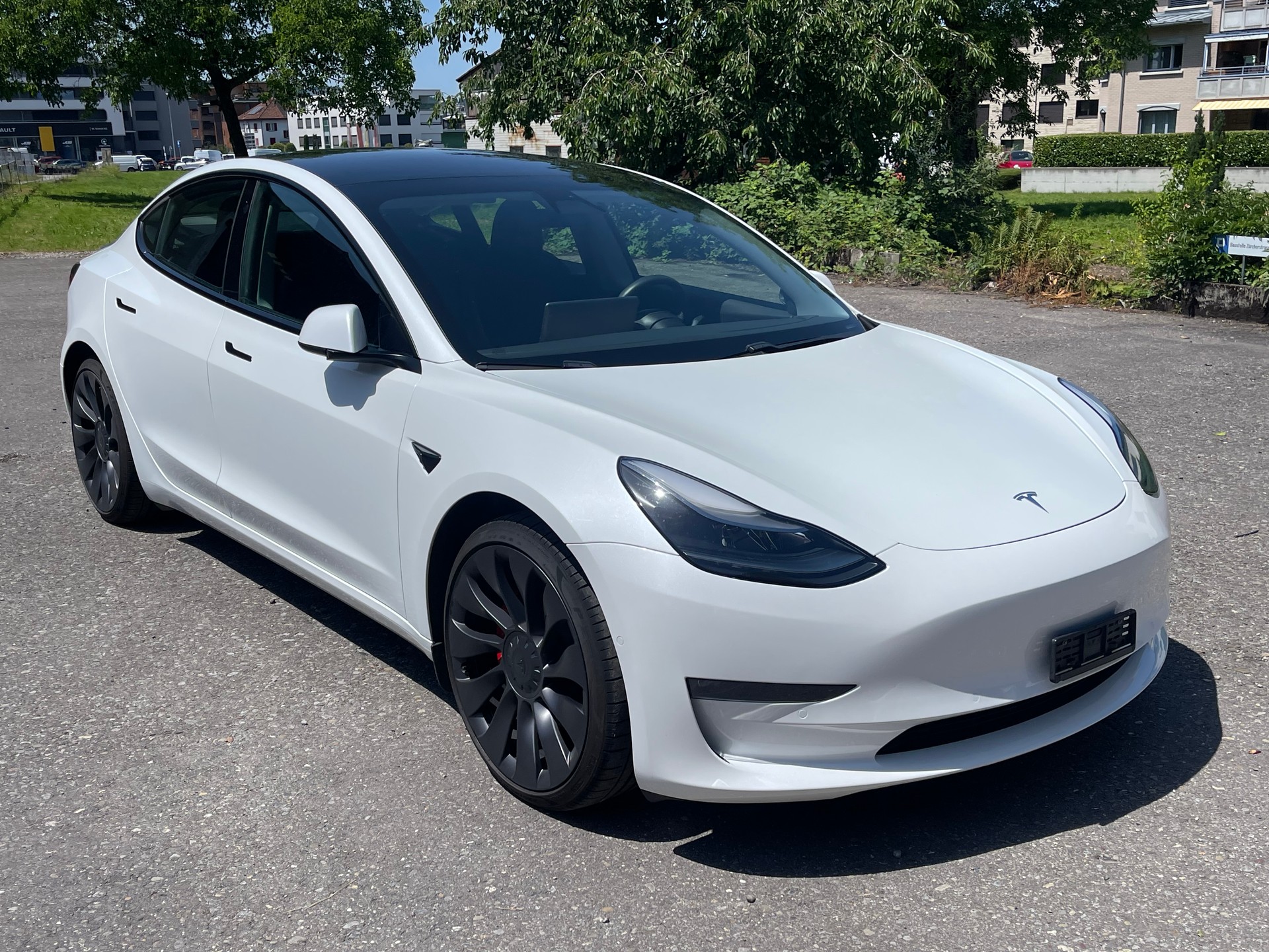 TESLA Model 3 Performance Dual Motor AWD-image-3