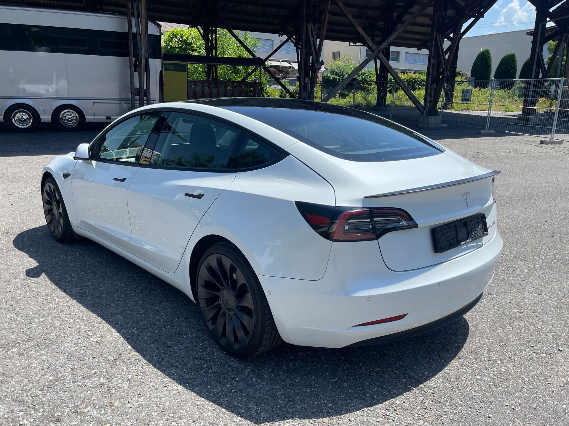 TESLA Model 3 Performance Dual Motor AWD-image-6