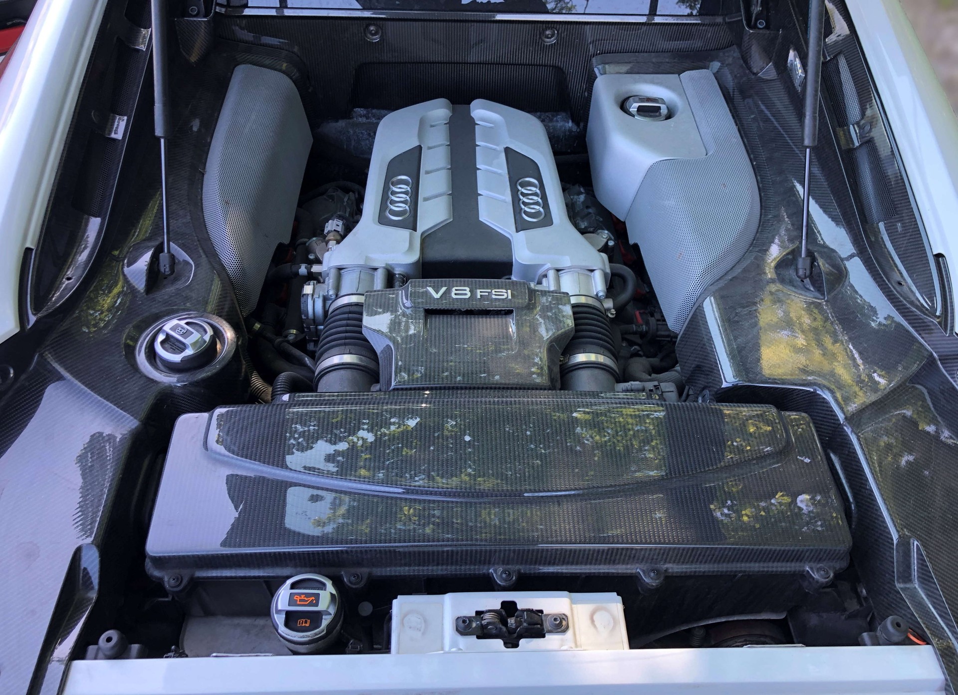AUDI 4.2 FSI V8 quattro R-Tronic-image-4