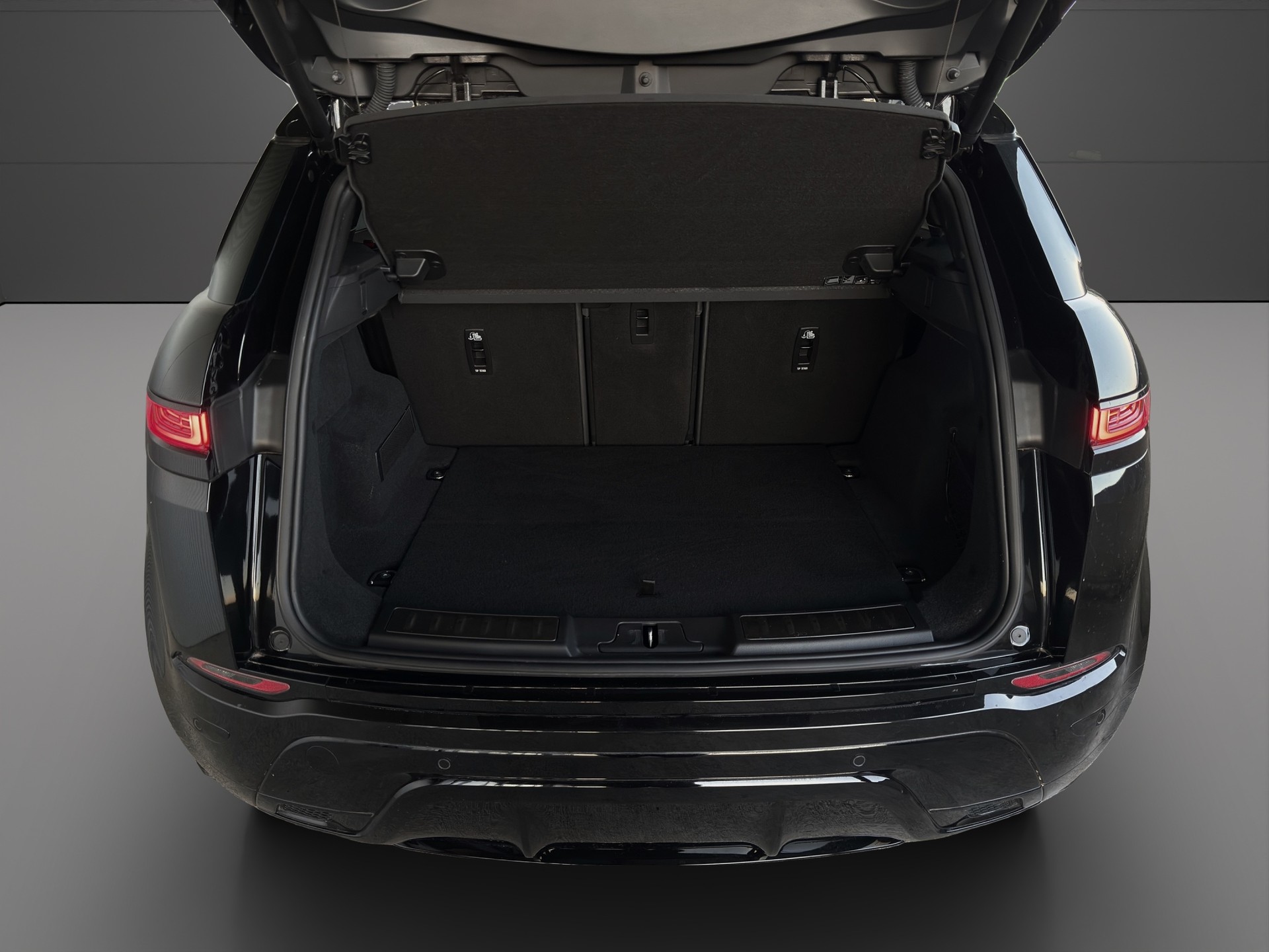 LAND ROVER Range Rover Evoque R-Dynamic P 200 SE AT9 Black-image-3