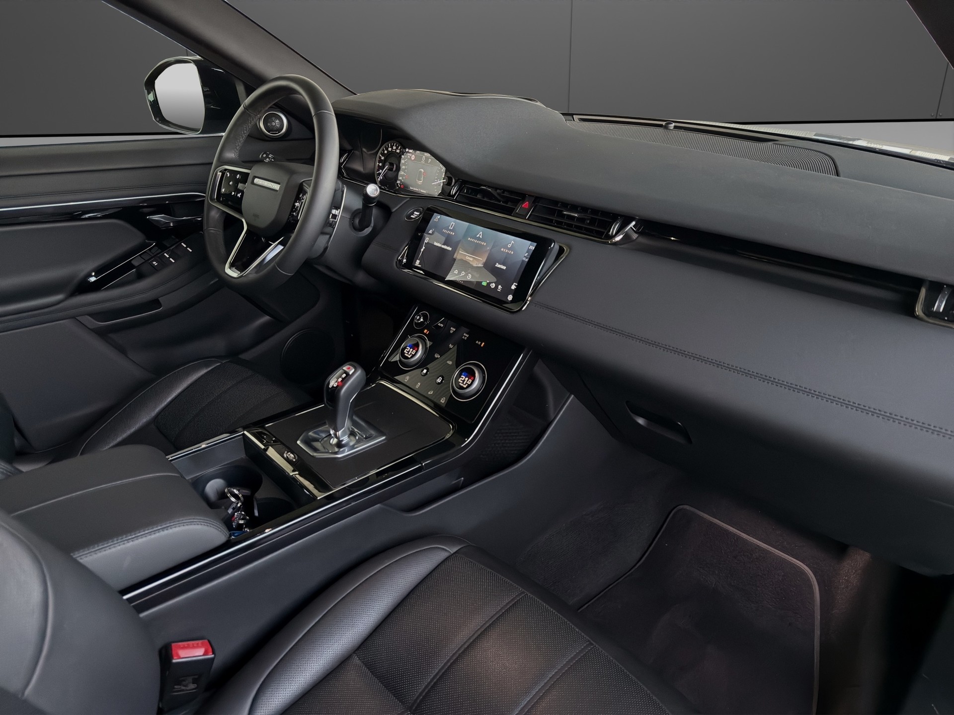 LAND ROVER Range Rover Evoque R-Dynamic P 200 SE AT9 Black-image-9