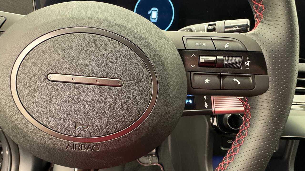 HYUNDAI Tucson 1.6 TGDI PHEV N-Line 4WD-image-9