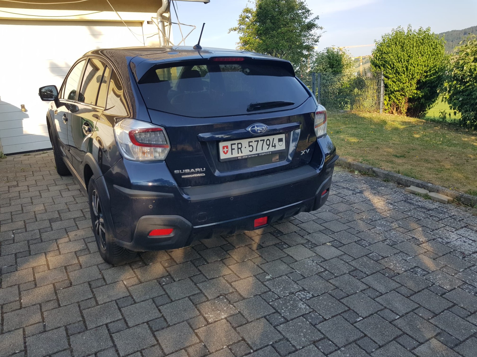 SUBARU 2.0 i Swiss Three Line-image-2
