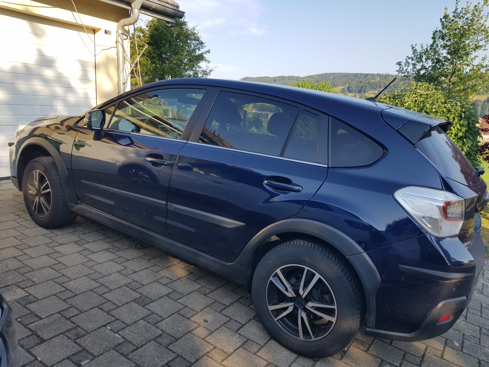 SUBARU 2.0 i Swiss Three Line-image-3