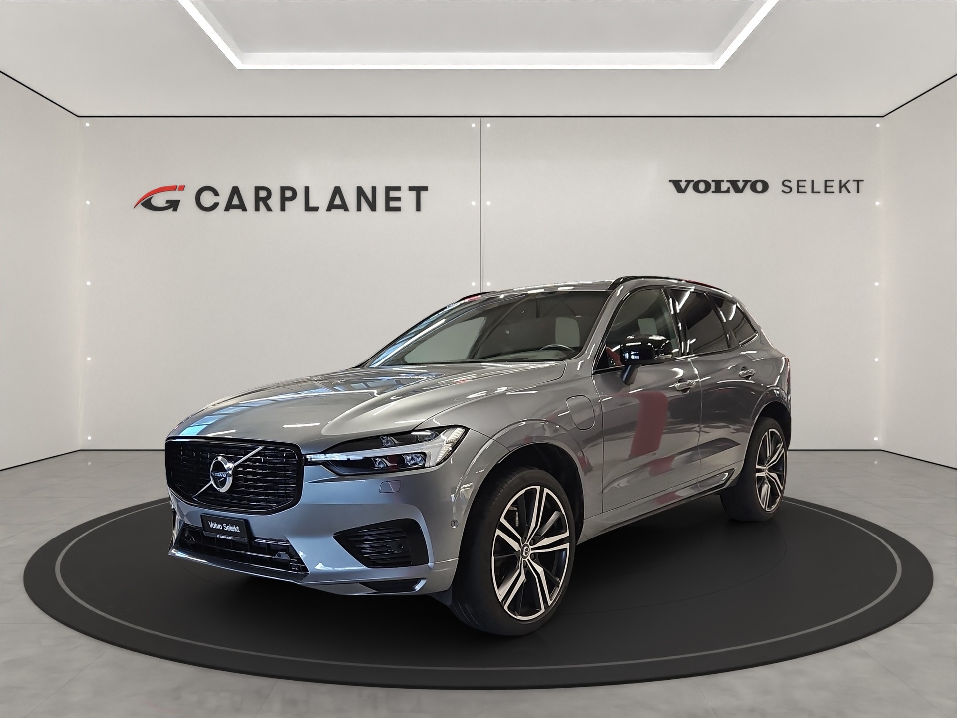 VOLVO XC60 2.0 T6 TE R-Design eAWD-image-0