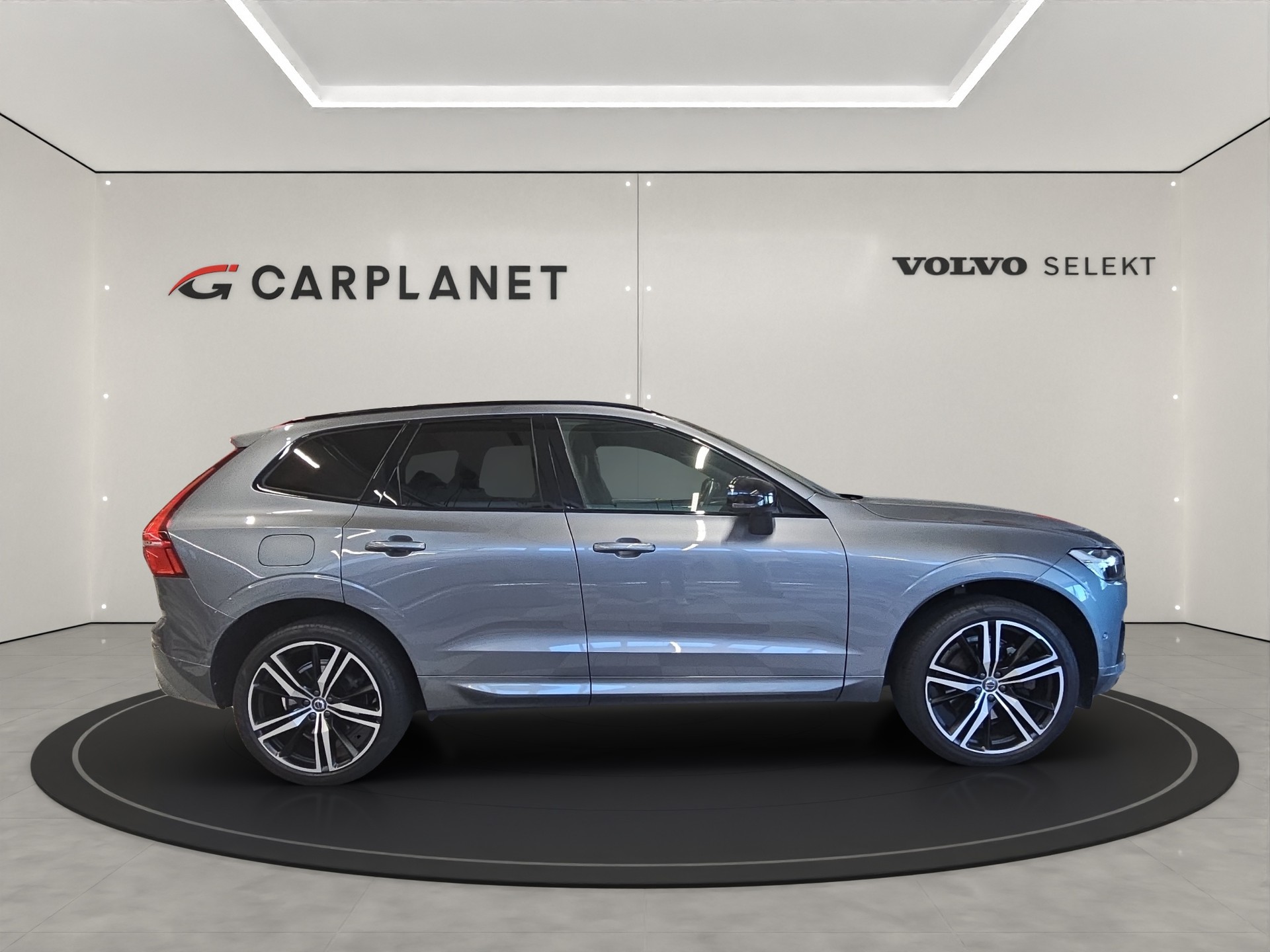 VOLVO XC60 2.0 T6 TE R-Design eAWD-image-4