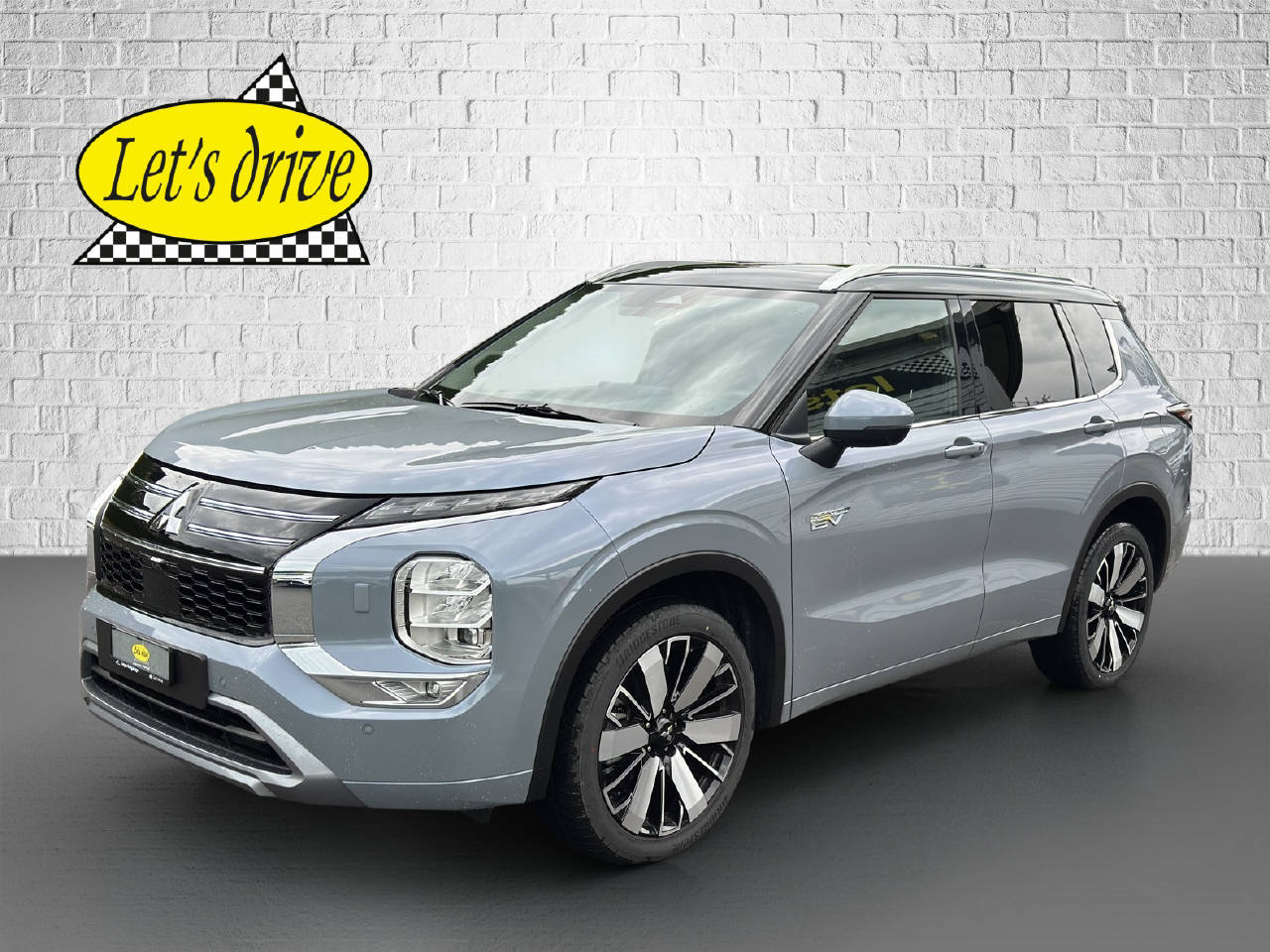 MITSUBISHI Outlander 2.4 PHEV Instyle 4x4-image-0
