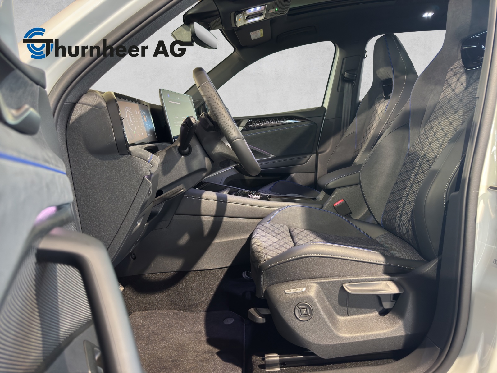 VW Tiguan 2.0 TSI United DSG 4Motion-image-7