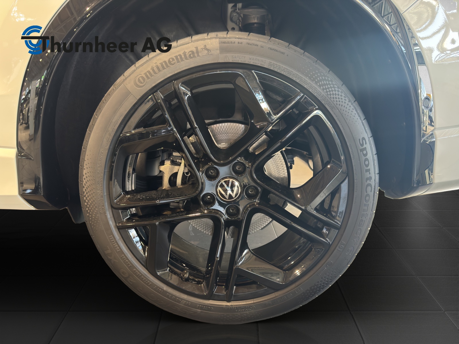 VW Tiguan 2.0 TSI United DSG 4Motion-image-13