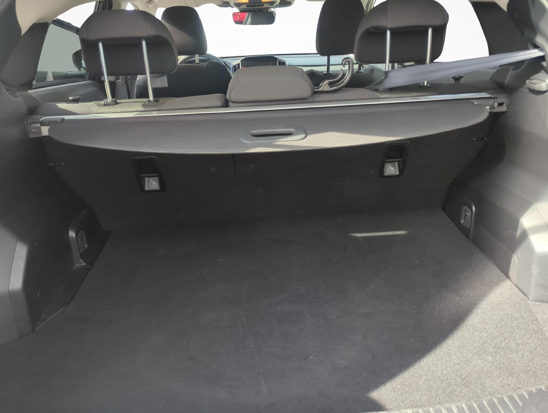 SUBARU Crosstrek 2.0i e-Boxer Swiss Plus-image-11