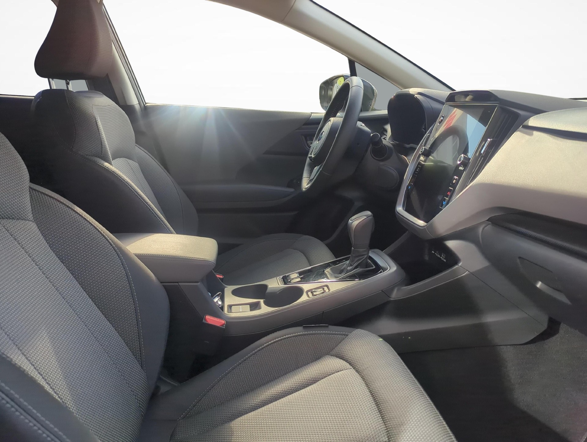 SUBARU Crosstrek 2.0i e-Boxer Swiss Plus-image-9