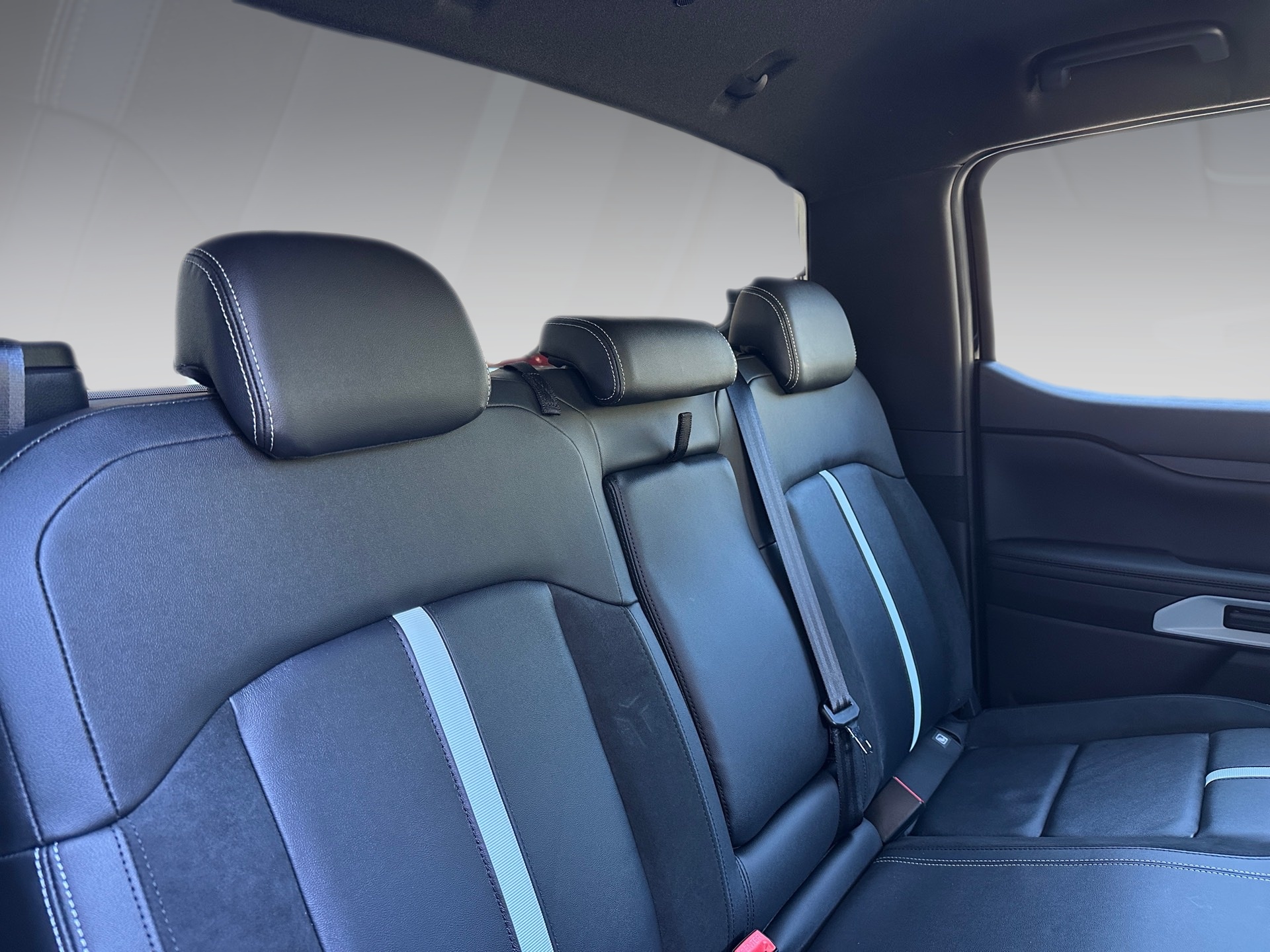 FORD Ranger Stormtrak 2.3 Eco Boost e-4WD Automat-image-13