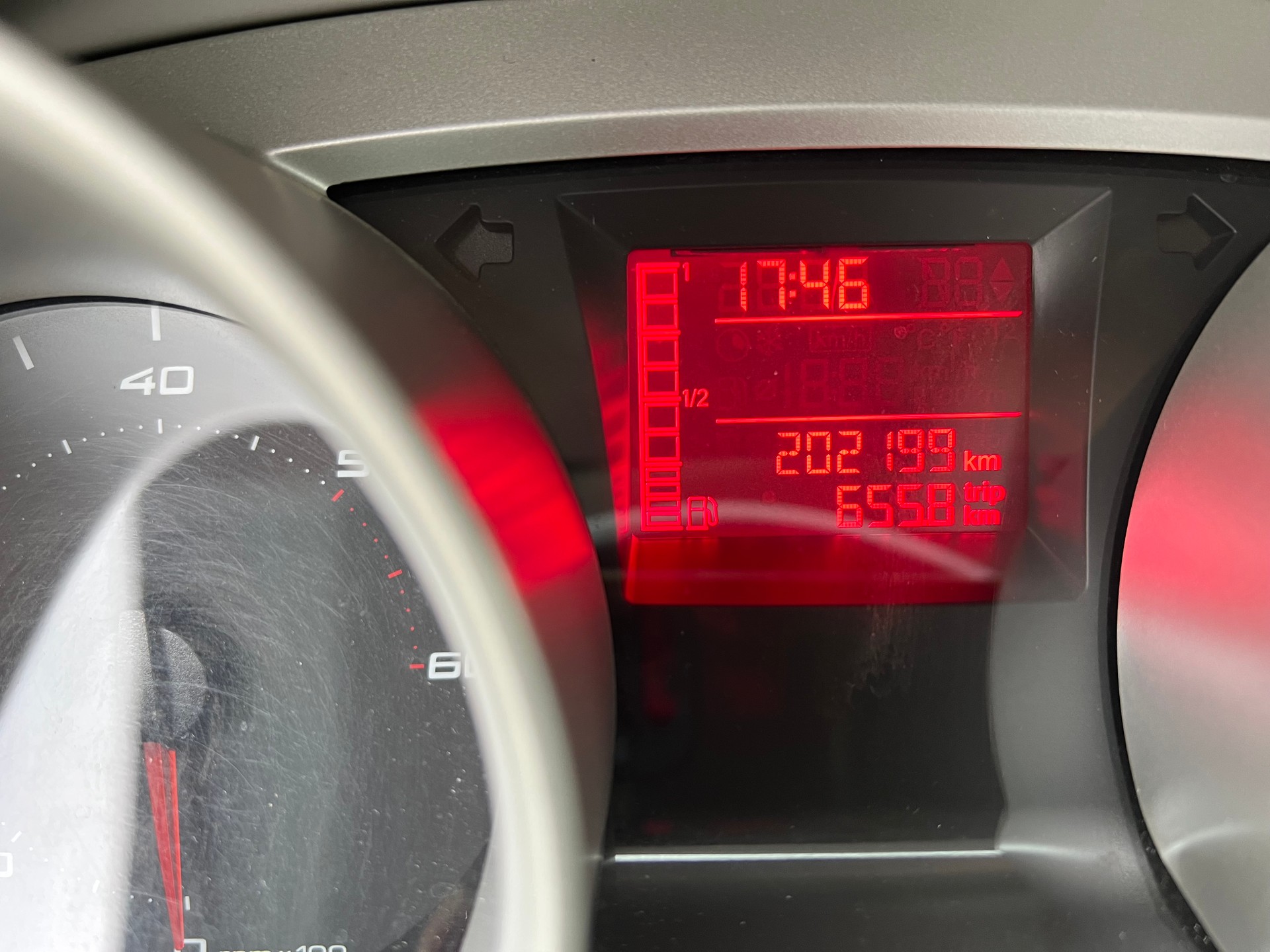 SEAT Ibiza ST 1.6 TDI Sport-image-7