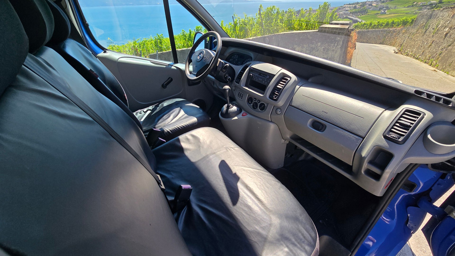 OPEL Vivaro 2.5 CDTI 2.7t-image-7