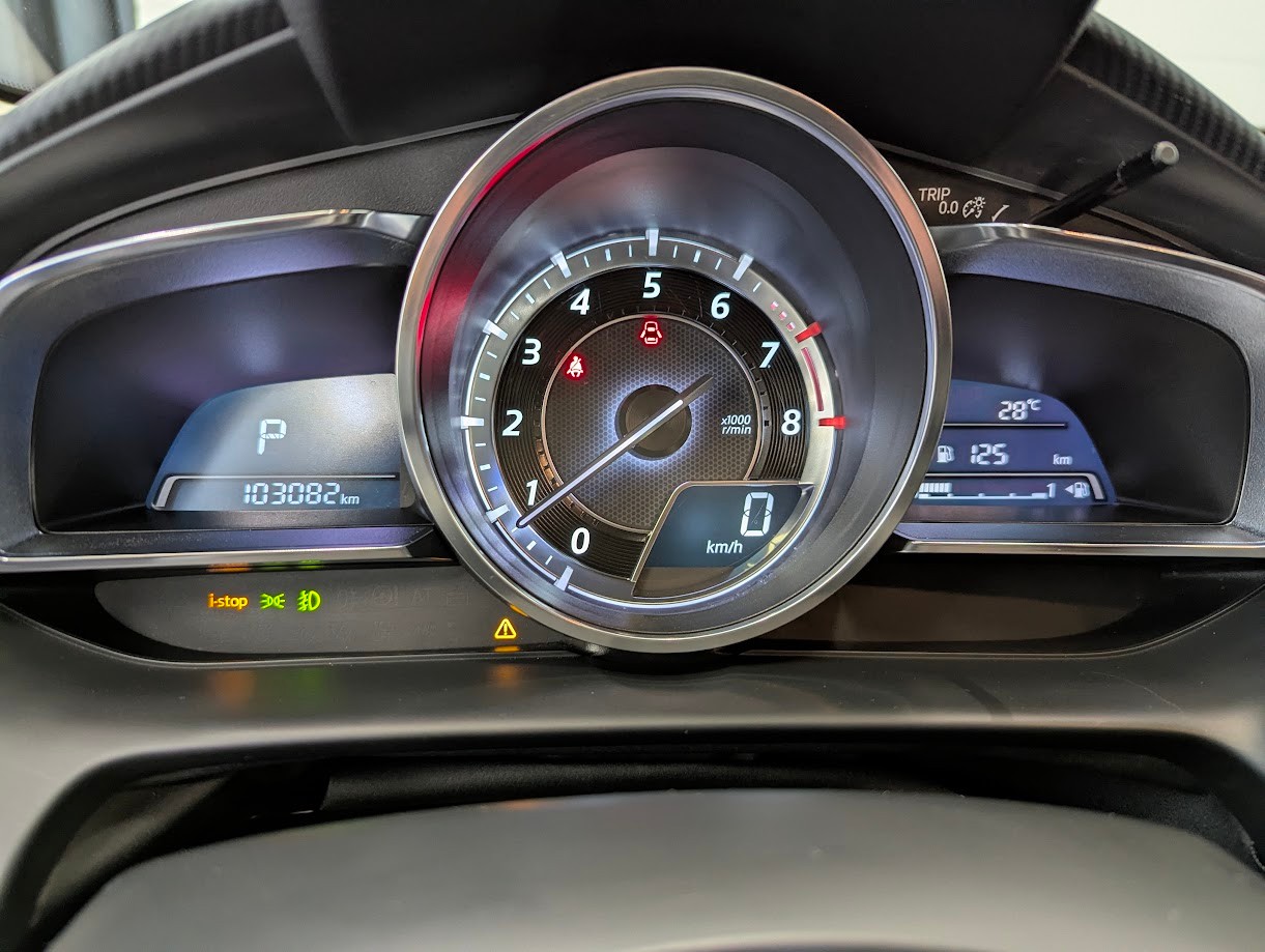 MAZDA 2 1.5i 16V 90PS Revolution Automat*FRISCH AB MFK+SERVICE+12MT GAR NAVI LED KLIMA SITZHEIZUNG ASSISTS-image-7