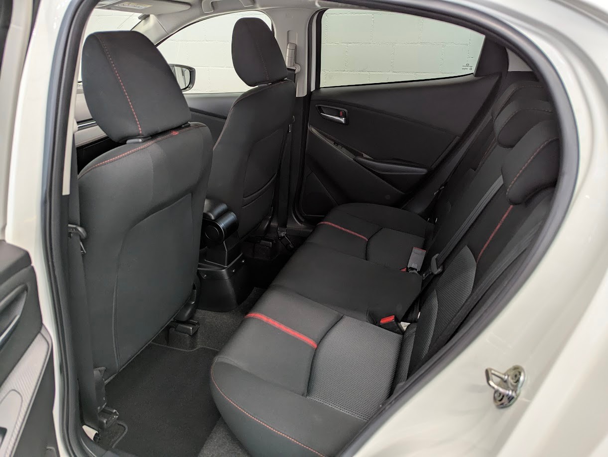 MAZDA 2 1.5i 16V 90PS Revolution Automat*FRISCH AB MFK+SERVICE+12MT GAR NAVI LED KLIMA SITZHEIZUNG ASSISTS-image-28