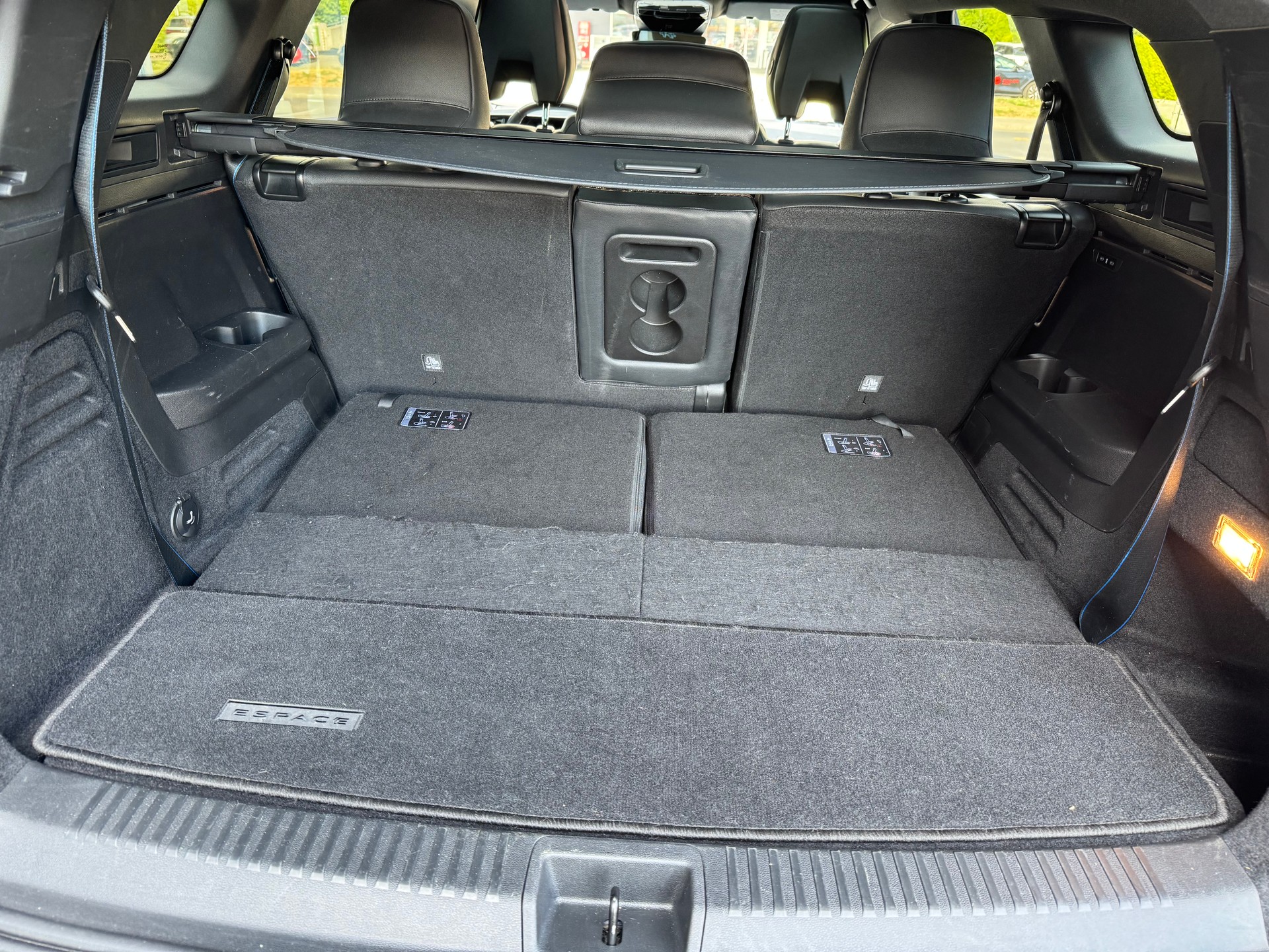 RENAULT Espace 1.2 E-Tech 200 Esprit Alpine-image-9