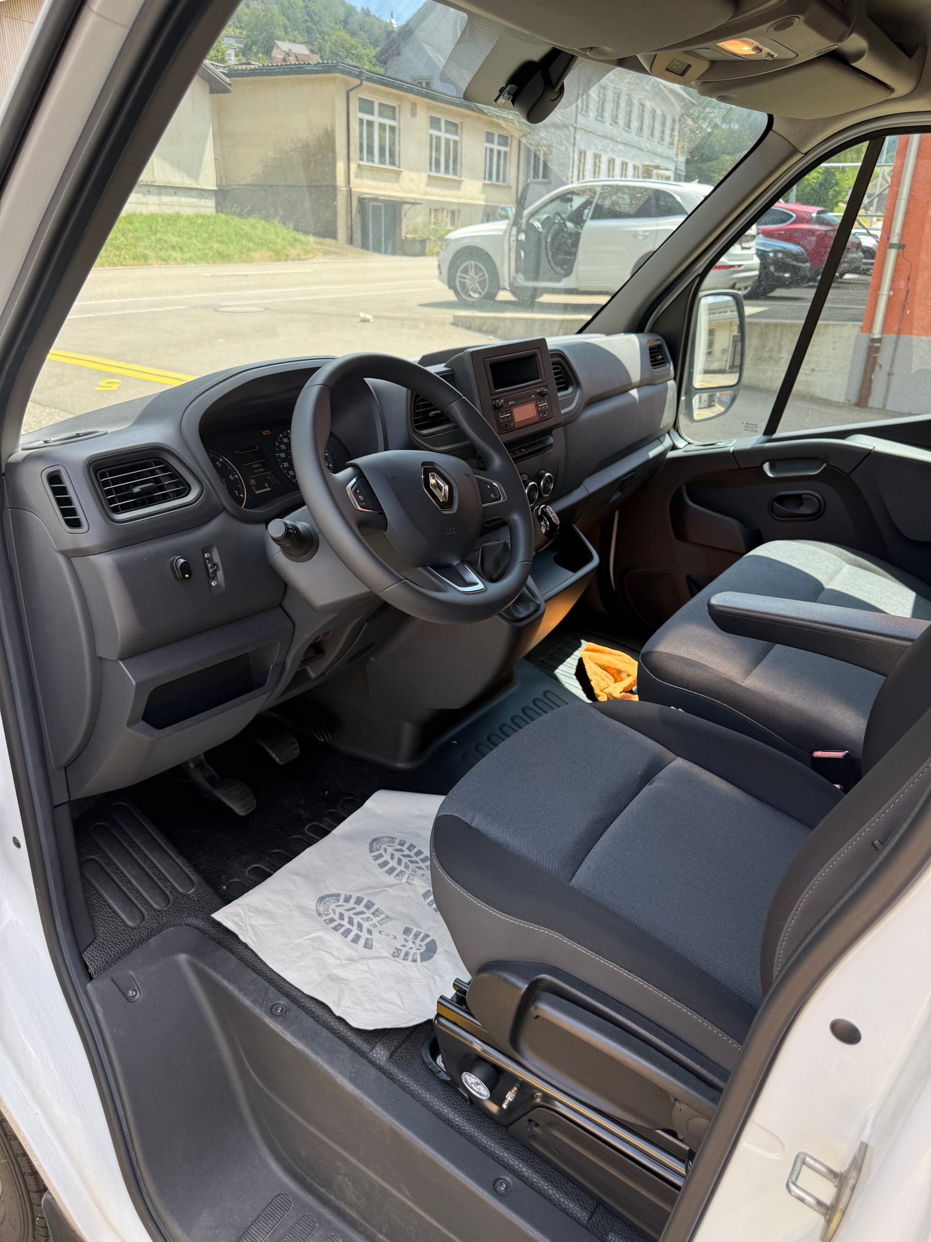 RENAULT Liferwagen-image-6