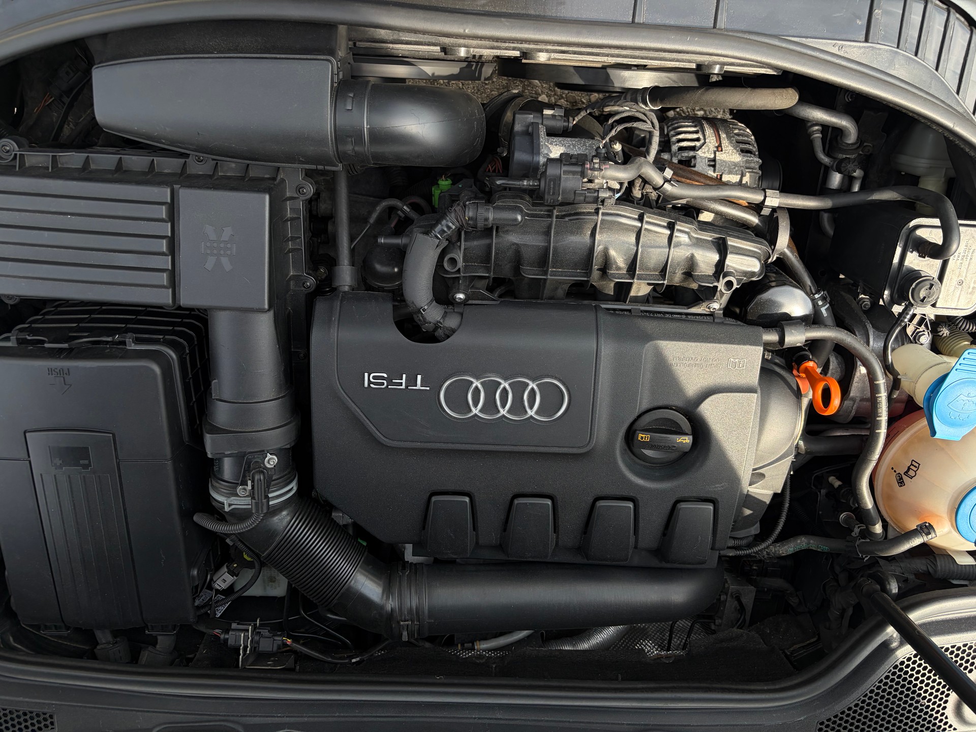 AUDI A3 2.0 TFSI Attraction-image-4