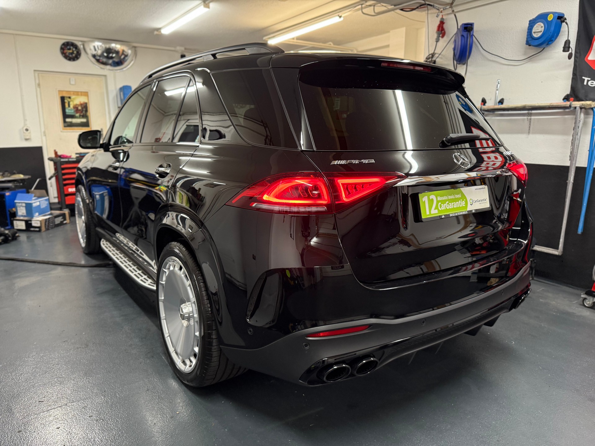 MERCEDES-BENZ GLE 53 AMG 4Matic+ 9G-Speedshift-image-3