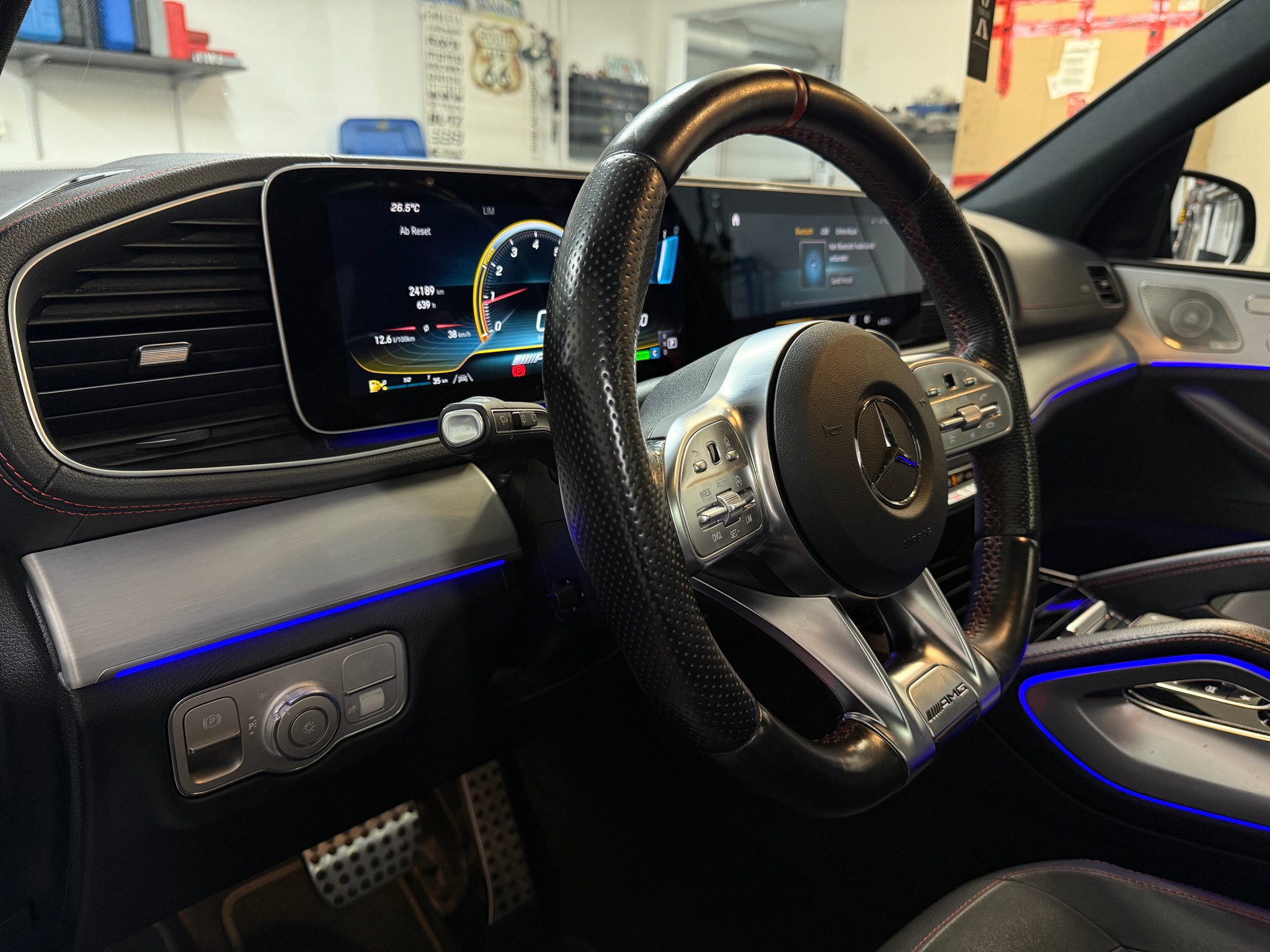 MERCEDES-BENZ GLE 53 AMG 4Matic+ 9G-Speedshift-image-8