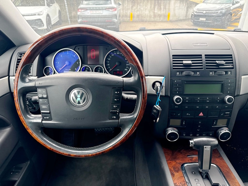 VW Touareg 2.5 TDI-image-9
